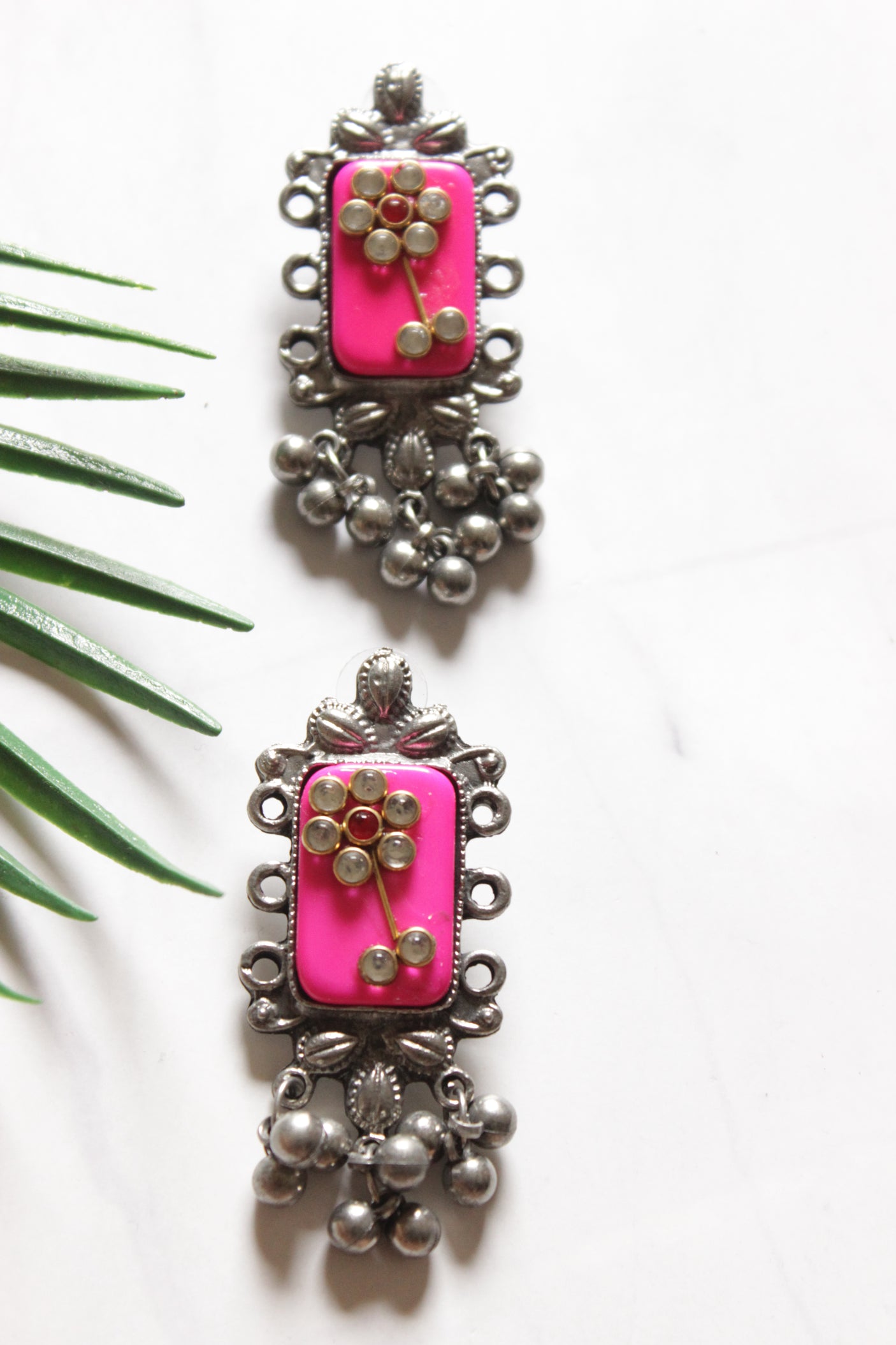 Pink Glass and Kundan Work Adjustable Choker Necklace Set