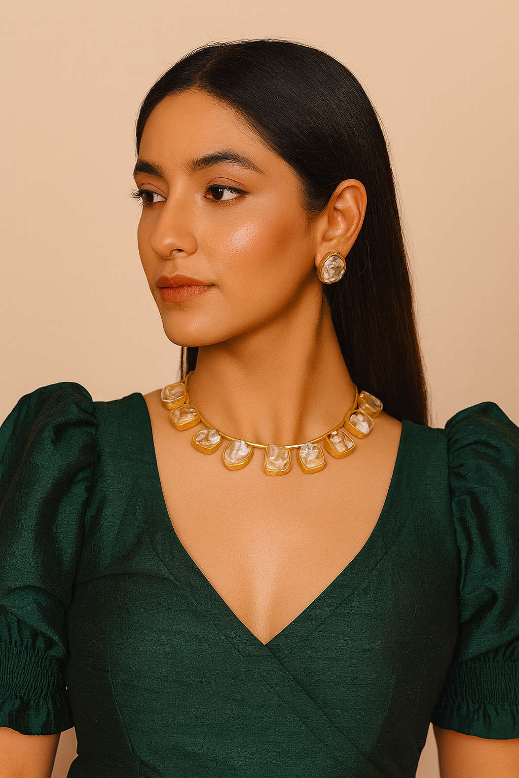 Baroque Pearls Natural Gemstones Embedded Gold Toned Brass Necklace Set