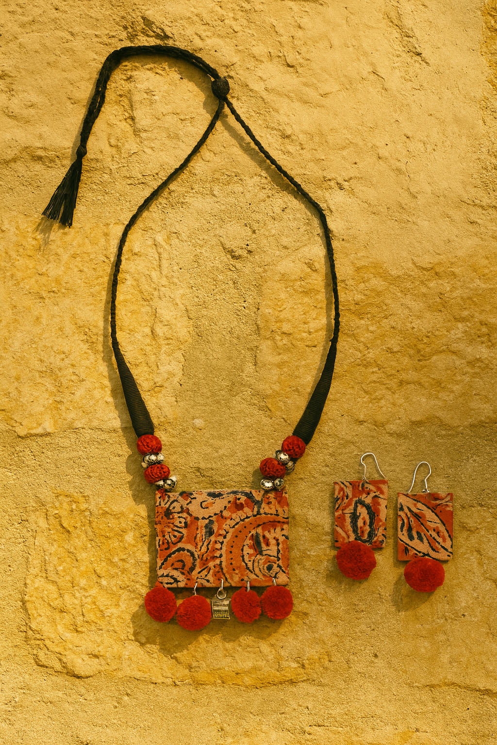 Handcrafted Kalamkari Fabric Necklace Set with Pom Pom