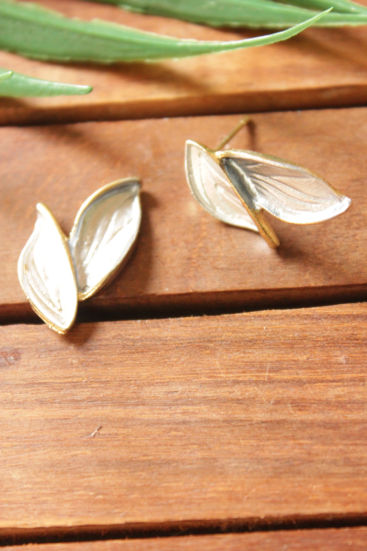 Silver Toned Leaf Shaped Stud Earrings