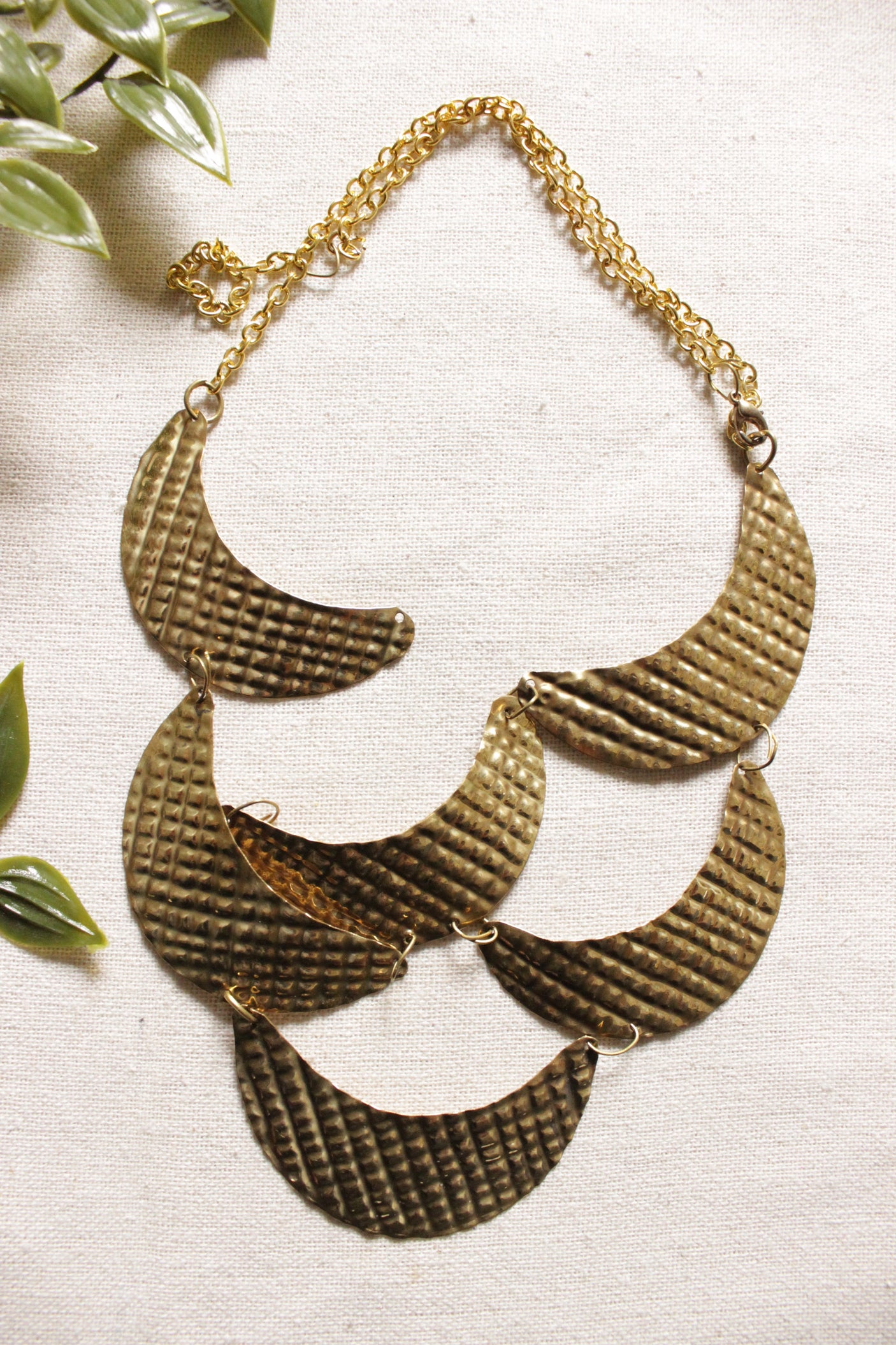 Dull Gold Finish Crescent Moon Shape Metal Charms Chain Necklace