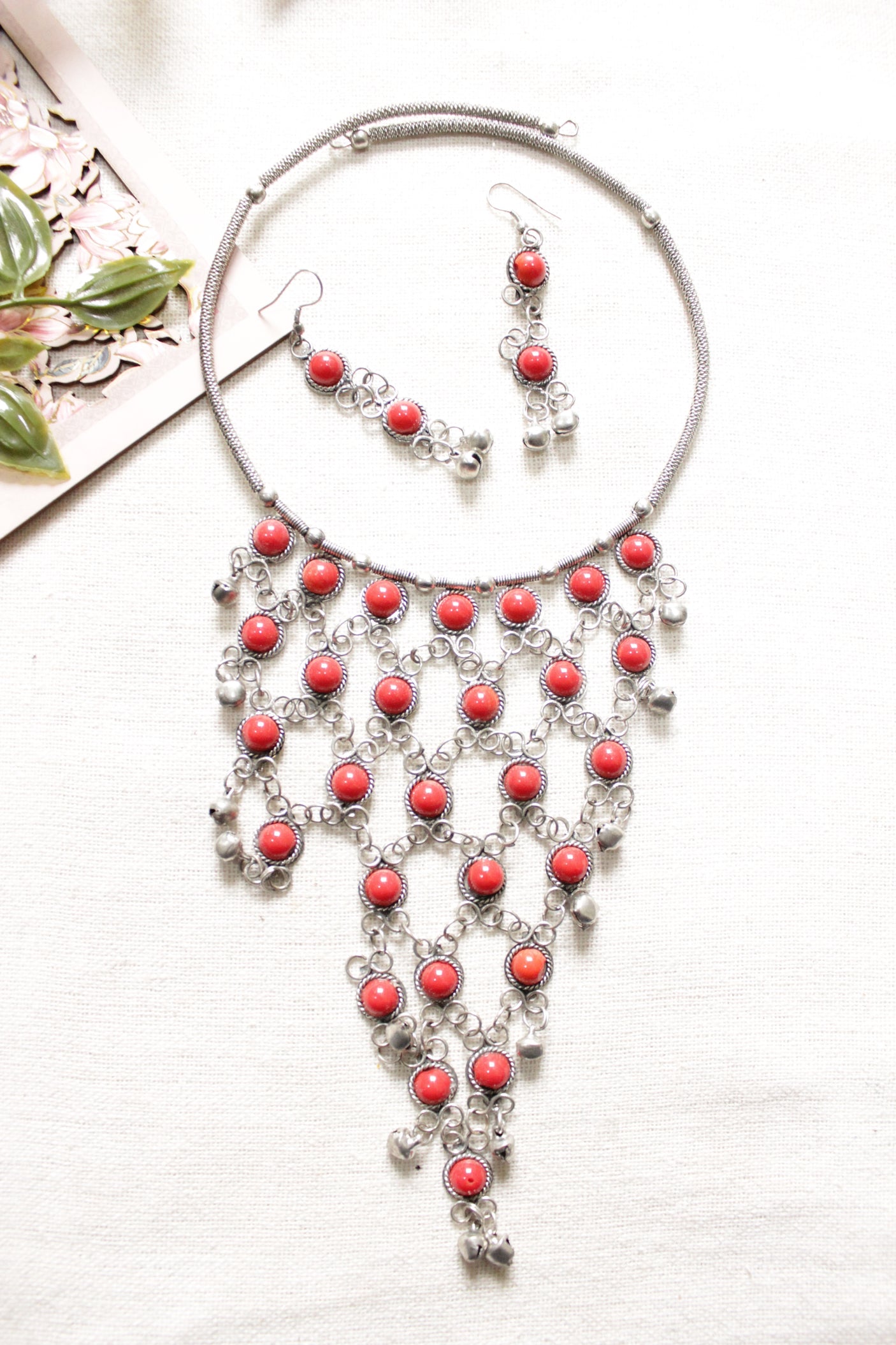 Coral Red Glass Stones Embedded Silver Finish Choker Style Jaali Pattern Long Necklace Set