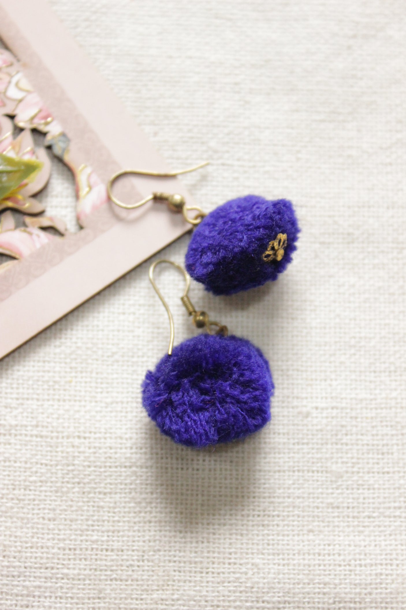 Purple Pom Pom Embellished Dull Gold Finish Adjustable Length Choker Necklace Set