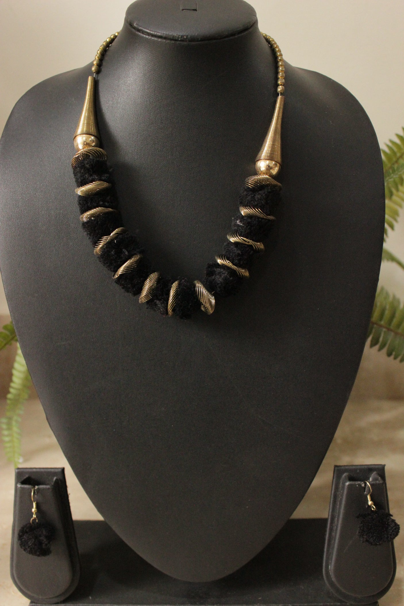 Black Pom Pom Embellished Dull Gold Finish Adjustable Length Choker Necklace Set