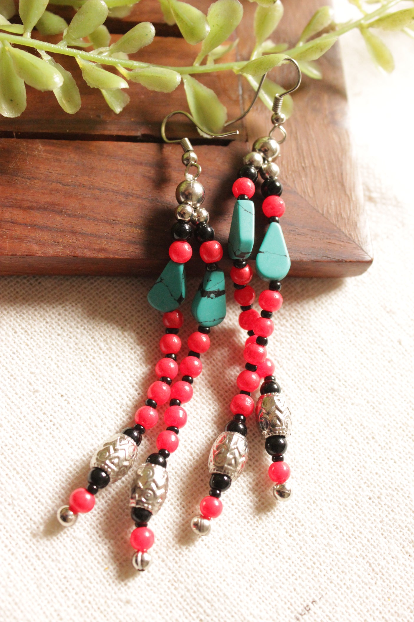 Elephant Motif Metal Pendant and Red and Turquoise Beads Work Handmade Necklace Set