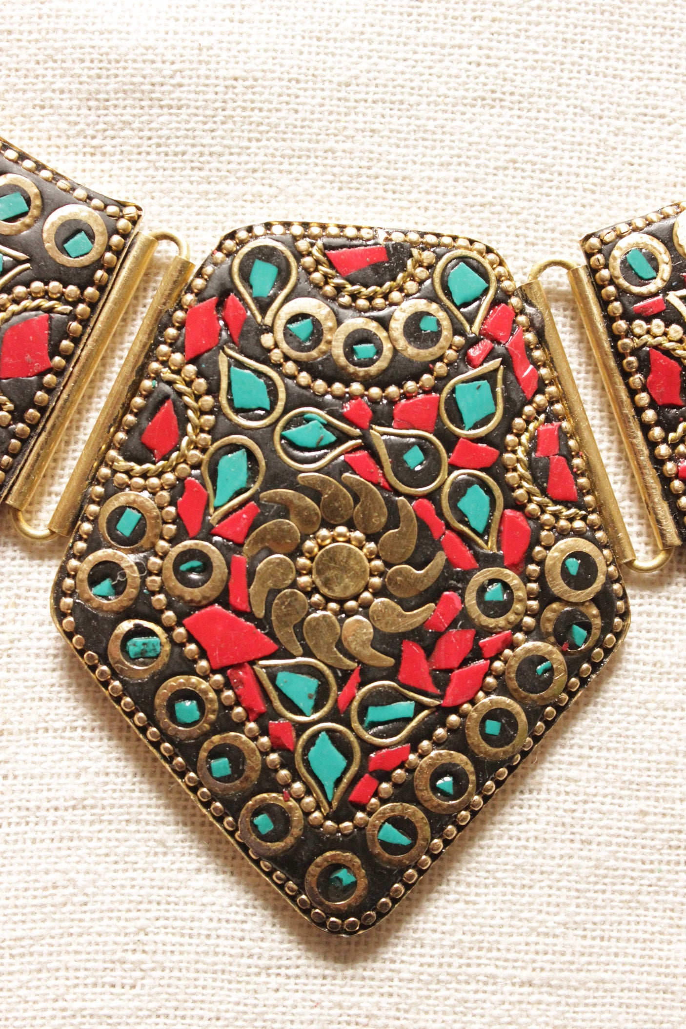 Turquoise and Red with Black and Gold Toned Chain Closure Tibetan Necklace Set