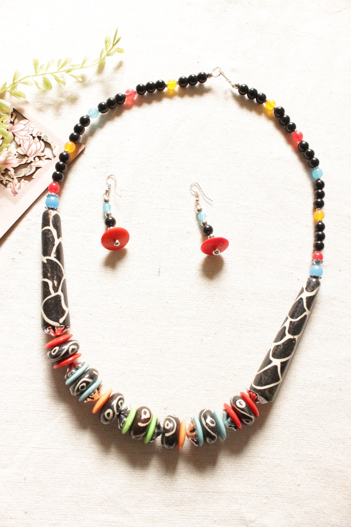 Hand Painted Black Wooden Beads Necklace Set