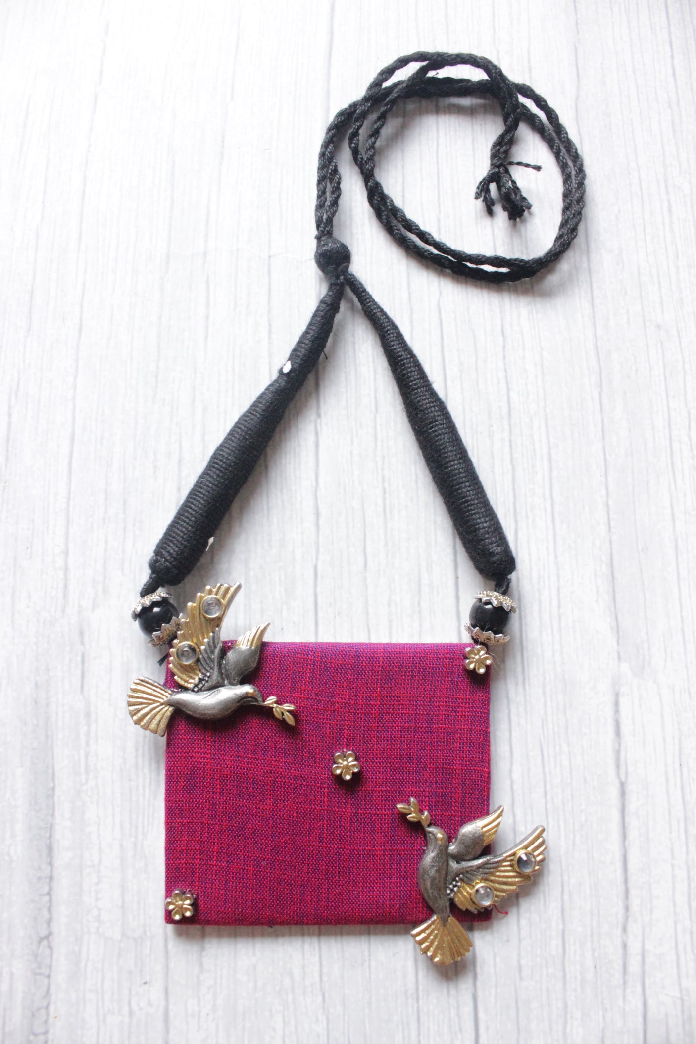 Dual Tone Metal Bird Motif Fuchsia Fabric Necklace with Adjustable Thread Closure