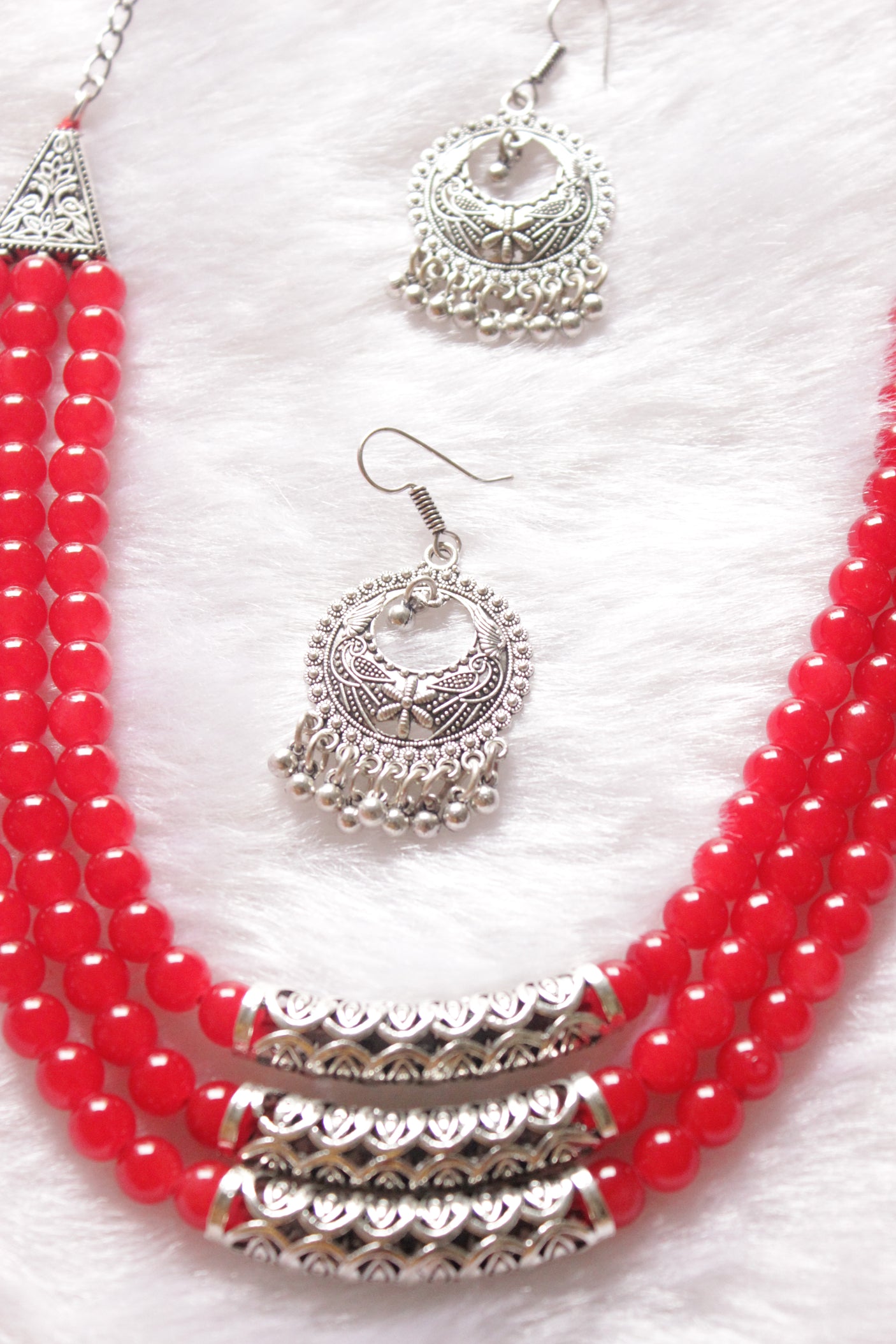 3 Layer Red Glass Beads Necklace Set with Metal Detailing