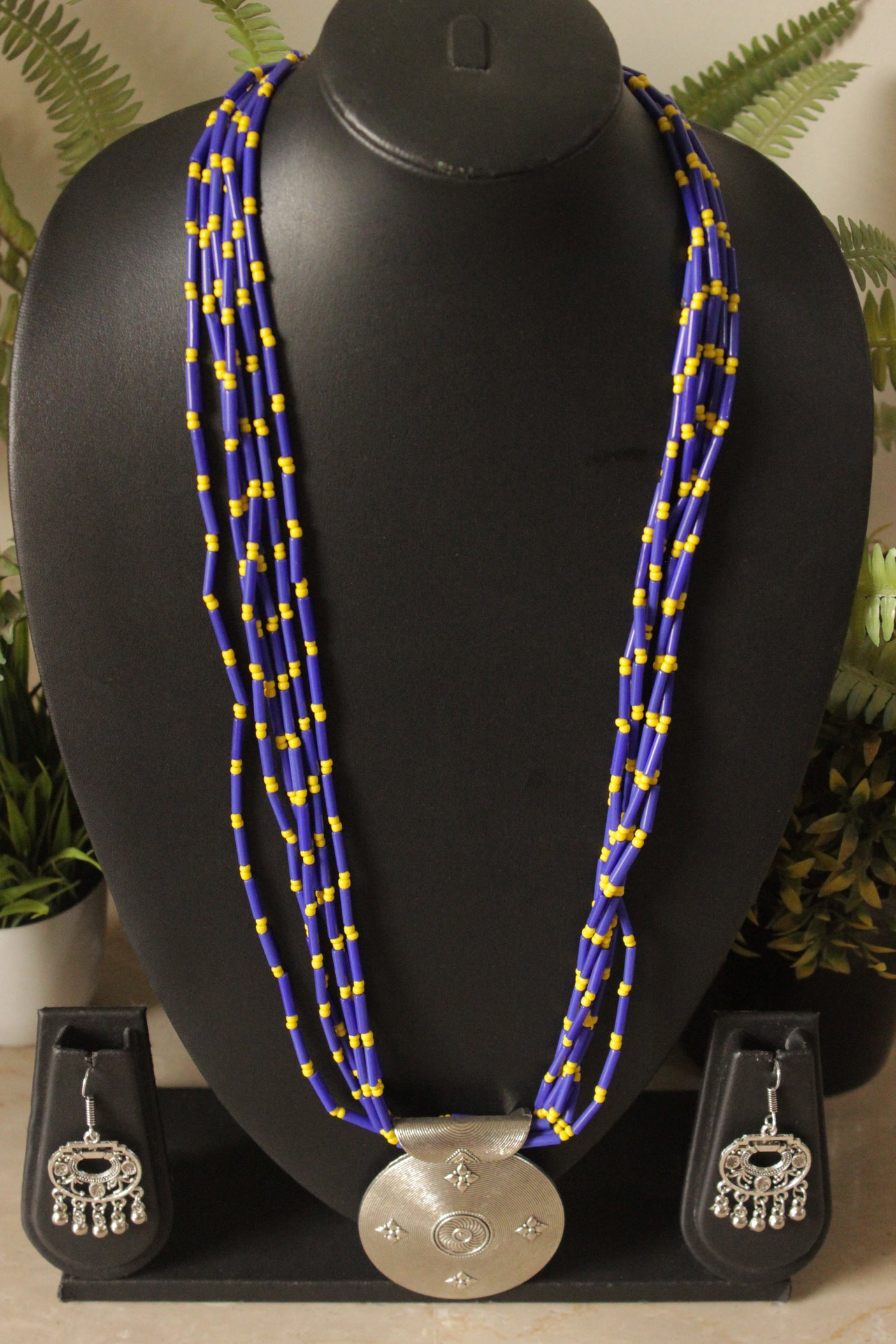 Multi-Layer Violet and Yellow Beads Hand Braided Necklace Set with Metal Pendant