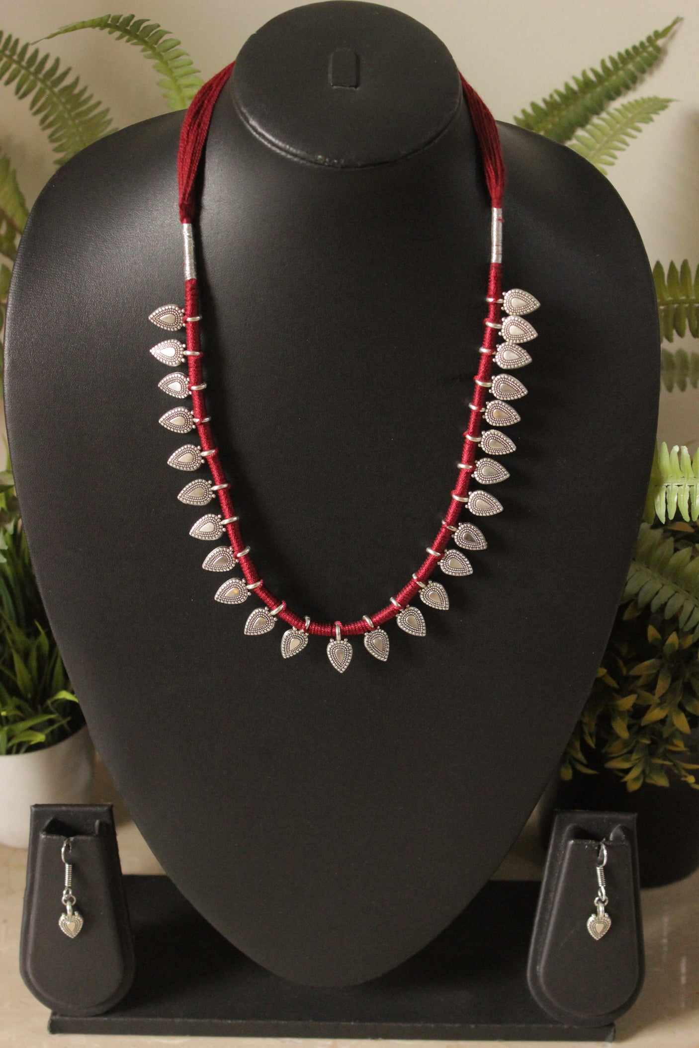 Tear Drop Shaped Silver Metal Charms Braided in Red Thread Necklace Set