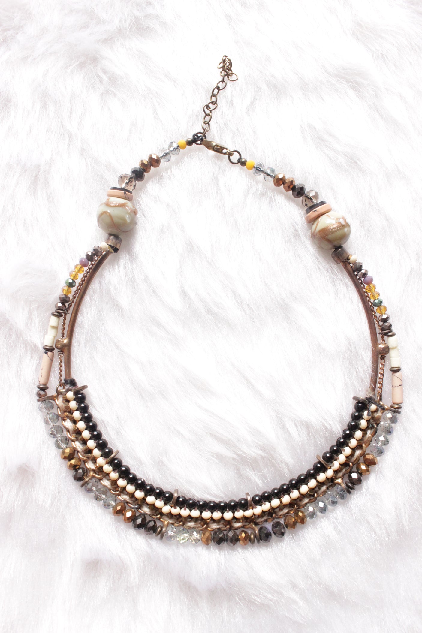 Hasli Style Metal Choker Necklace with Multi-Color Braided Beads