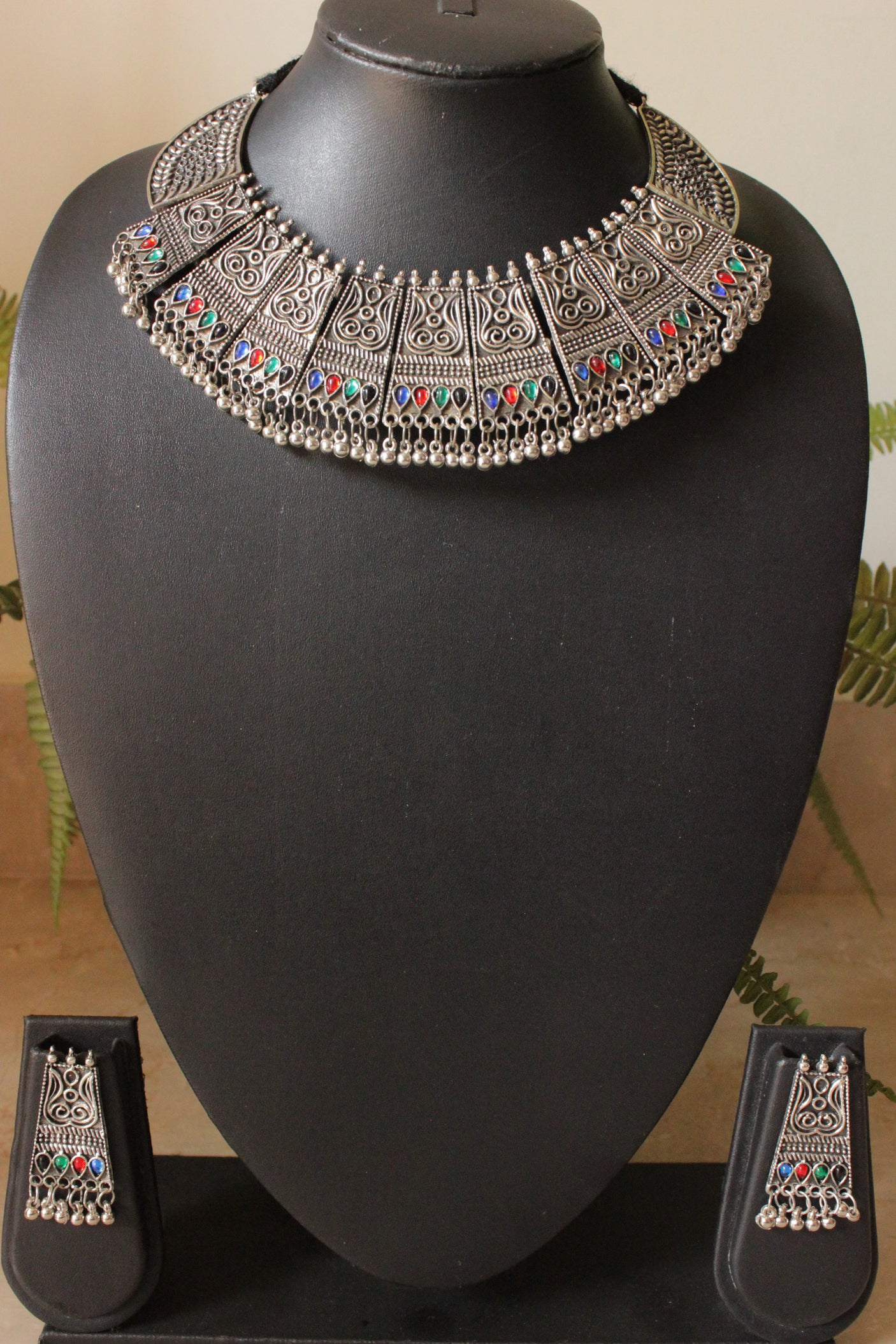 Oxidised Silver Finish Intricately Detailed Glass Stones Embedded Adjustable Length Choker Necklace Set