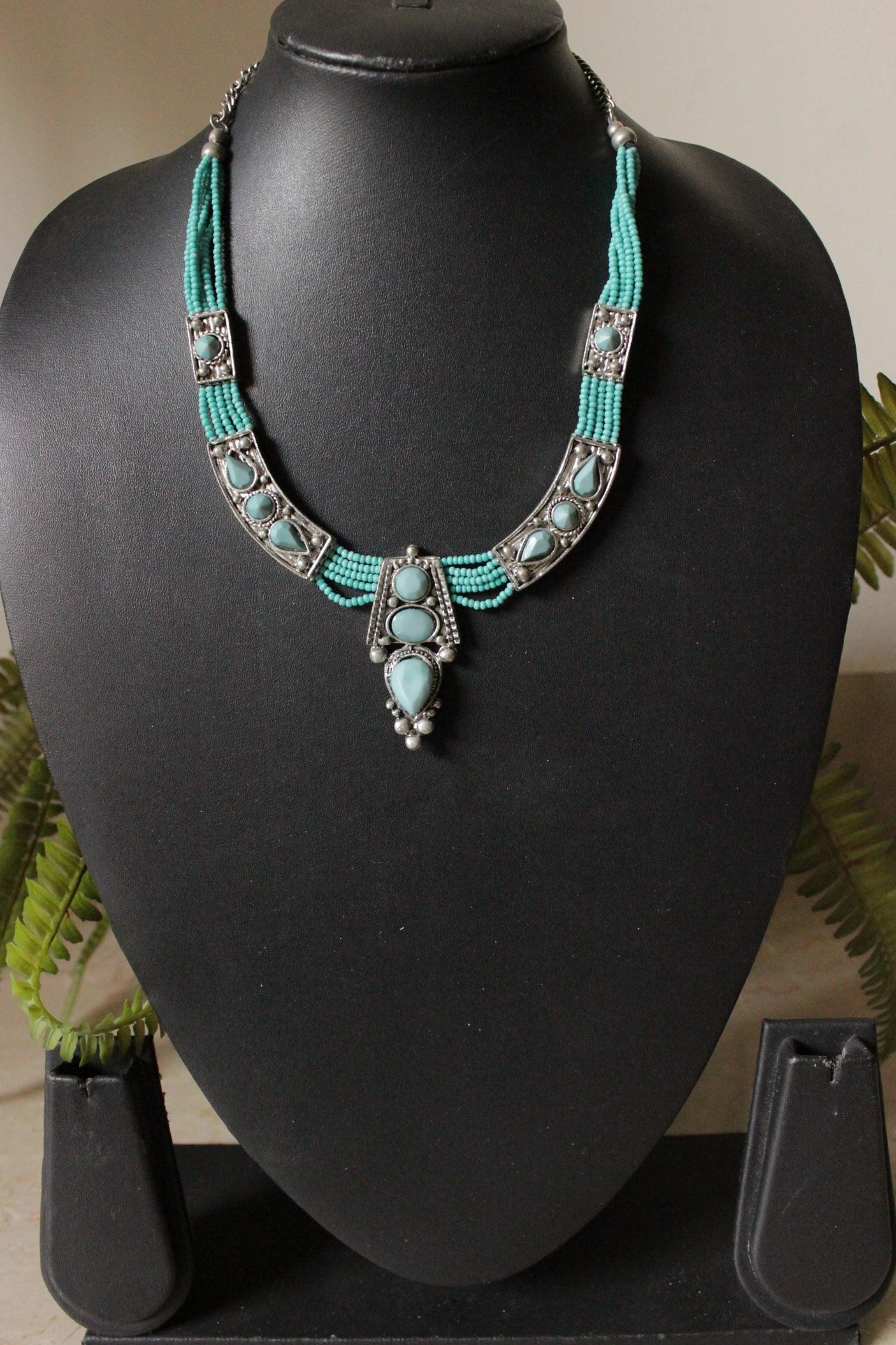 Turquoise Beads and Stones Oxidised Finish Necklace