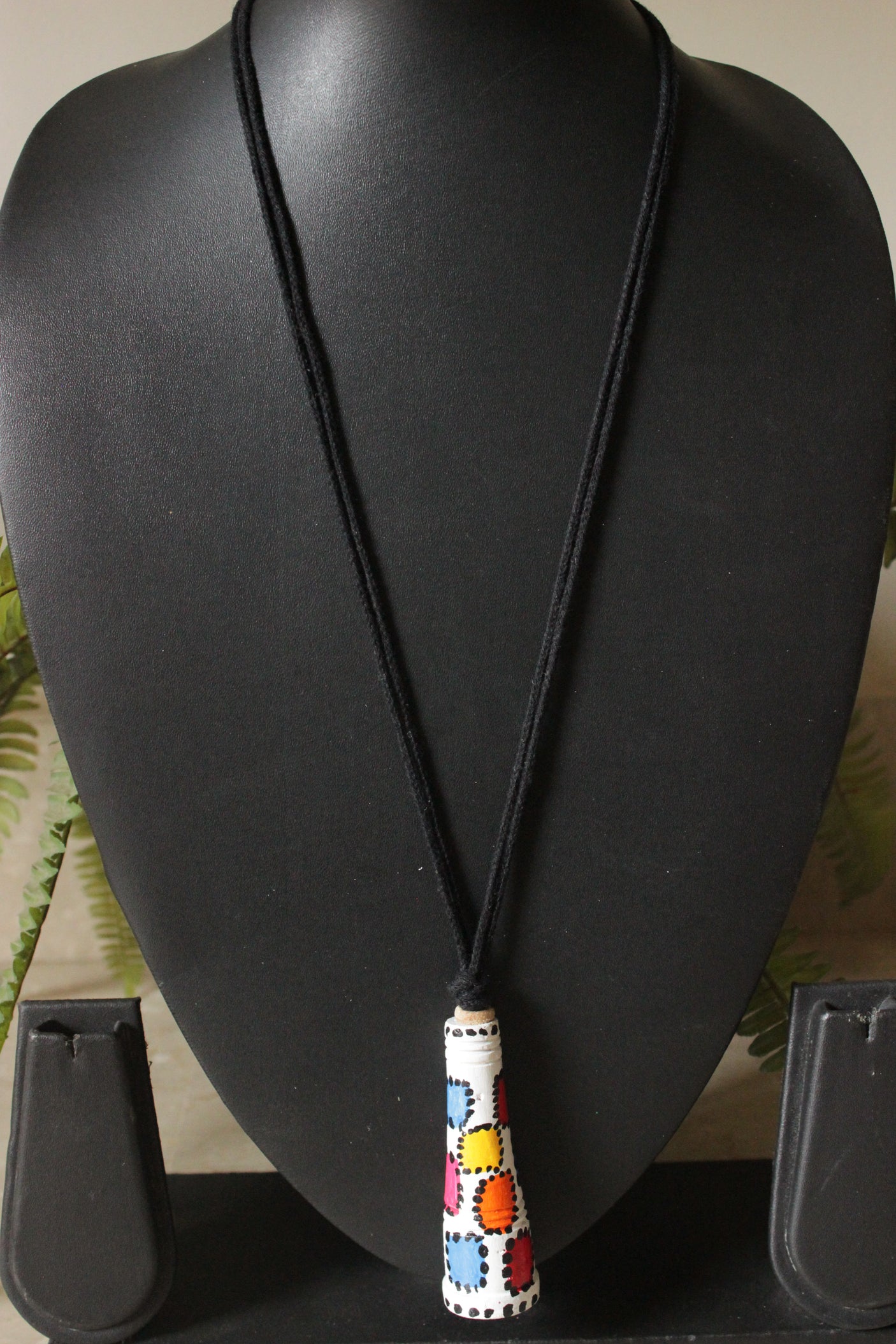 Multi-Color Hand Painted Tribal Motifs Terracotta Clay Conical Pendant Adjustable Thread Closure Necklace Set