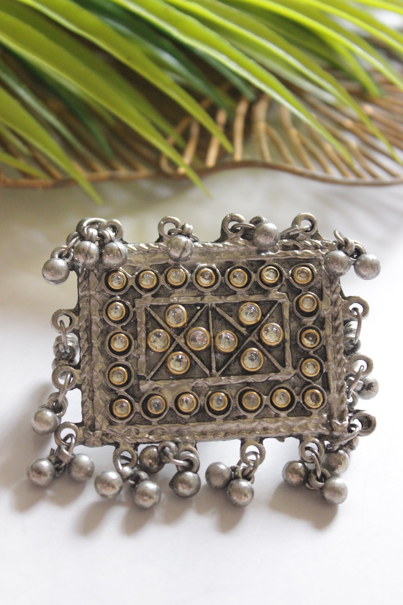 Dual Tone Oxidised Finish Glass Embedded Adjustable Cocktail Ring