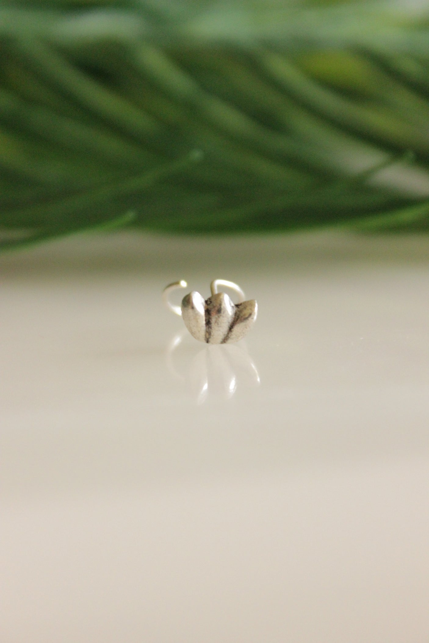Flower Shape Shape Silver Clip On Nosepin