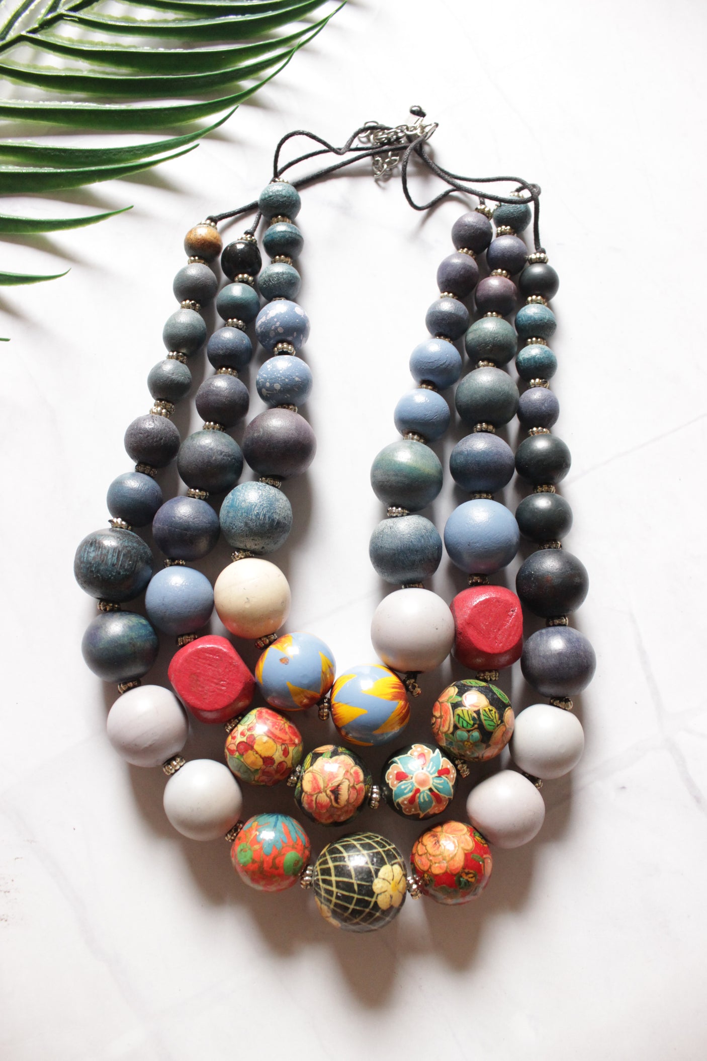 4 Vibrant Shades Wooden Beads 3 Layer Chain Closure Necklace