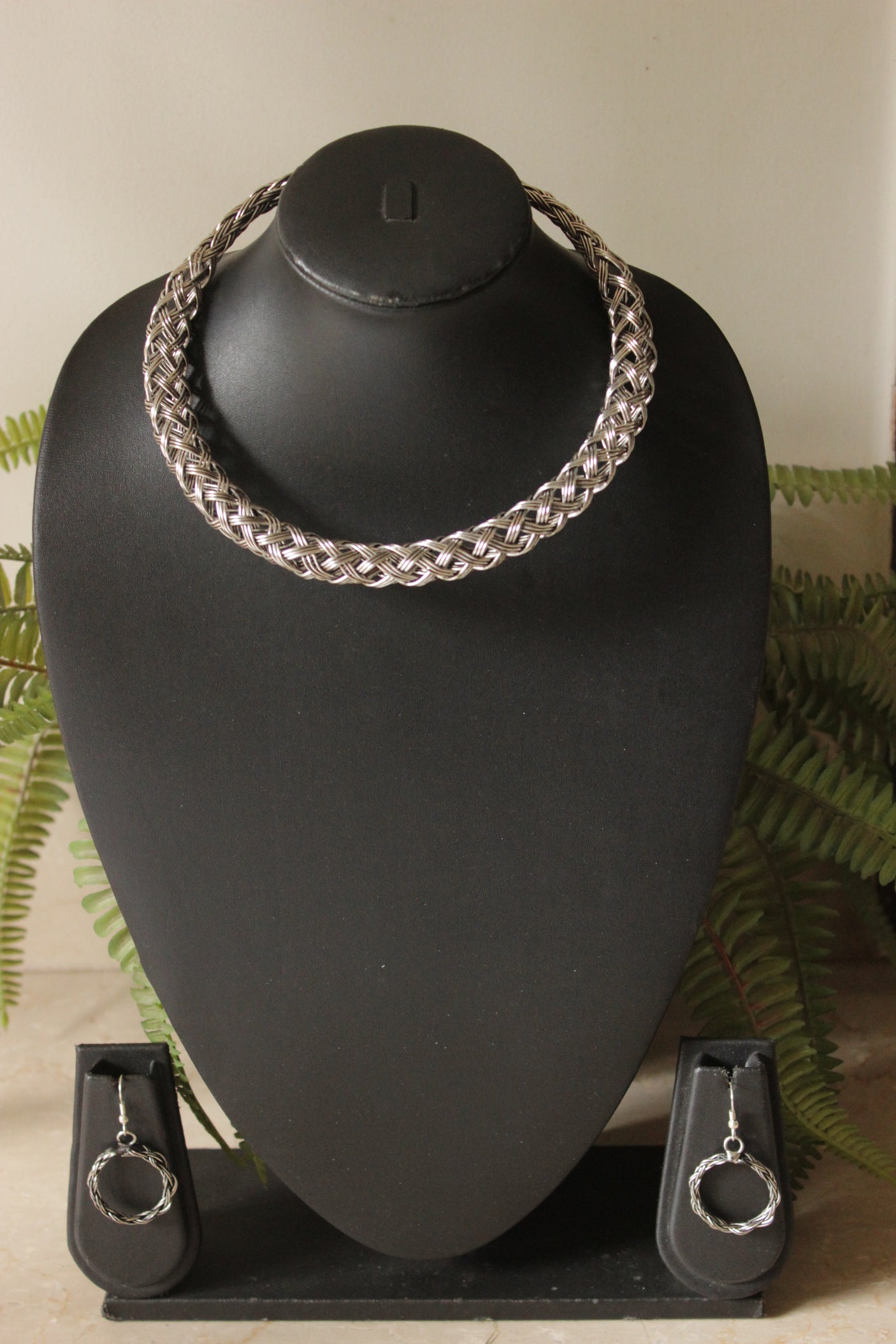 Meshed Silver Wires Set of 3 - Choker Necklace, Earrings and Bracelet