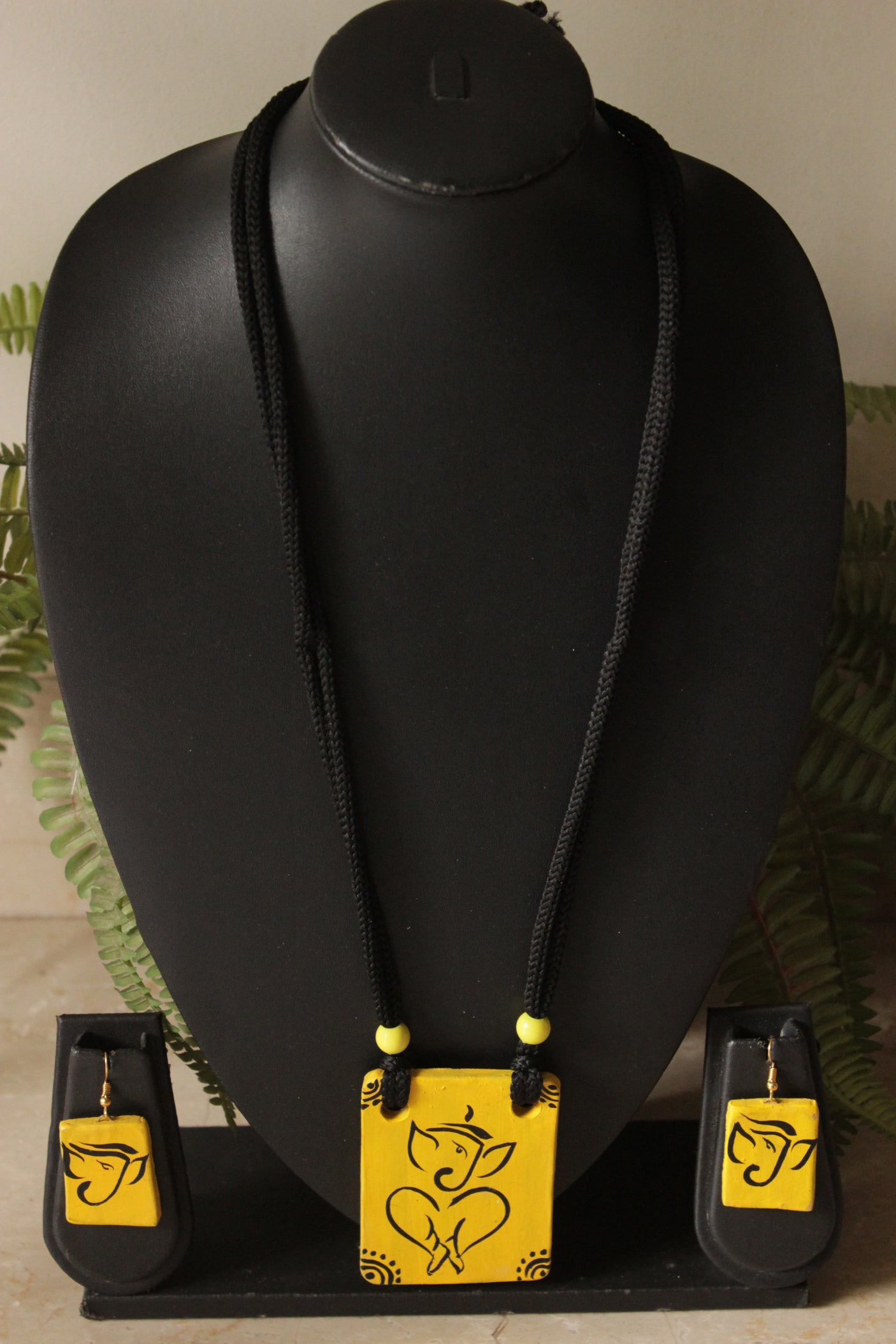 Ganesha Hand Painted Wooden Necklace Set