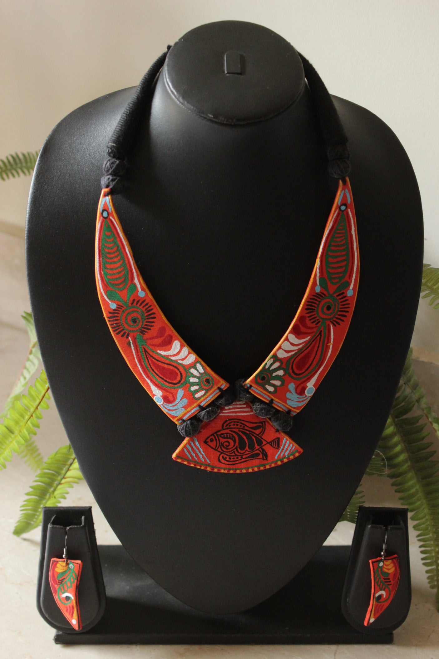 Orange Hand Painted Fabric Adjustable Length Choker Necklace Set