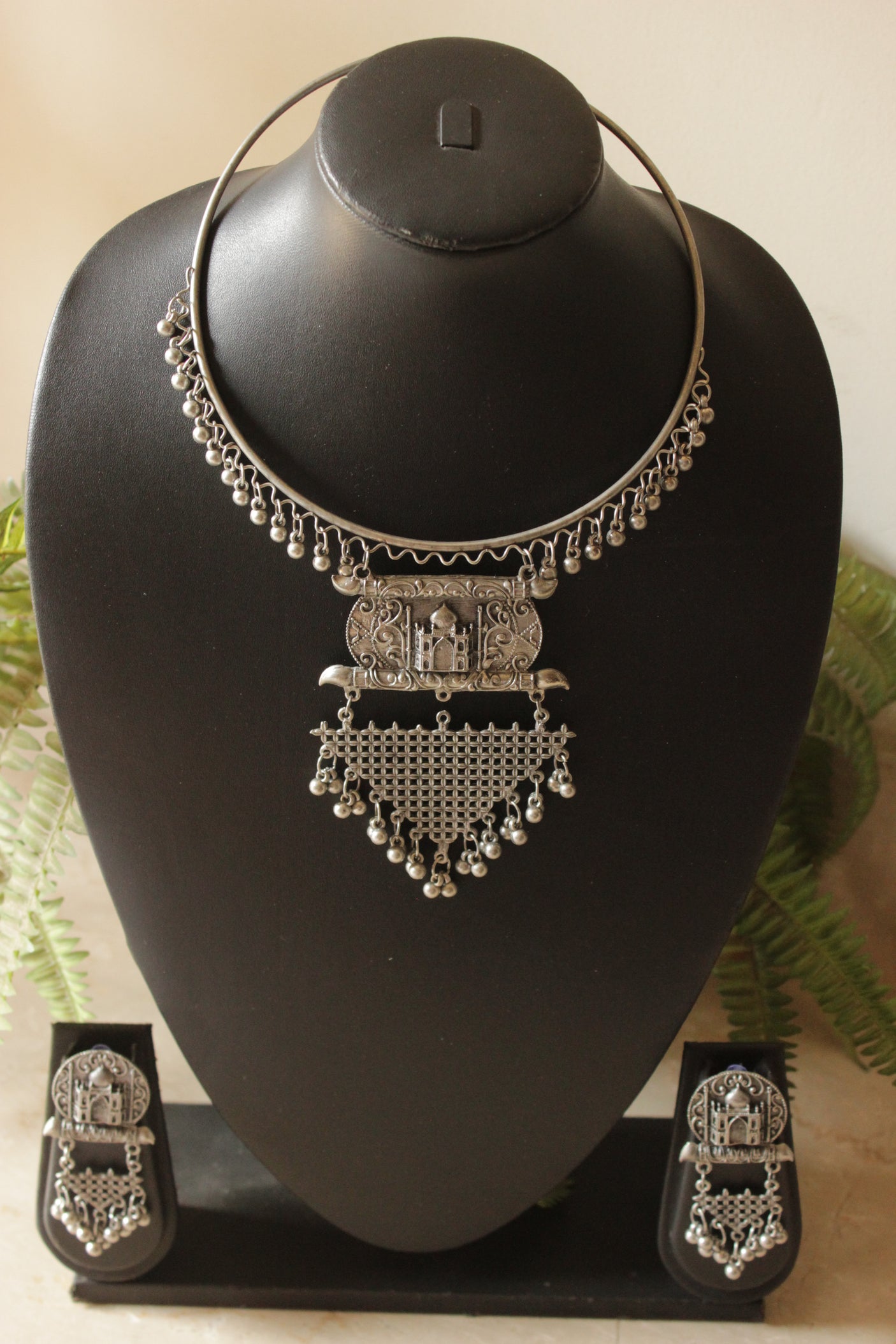 Premium Oxidised Finish Hasli Necklace Set