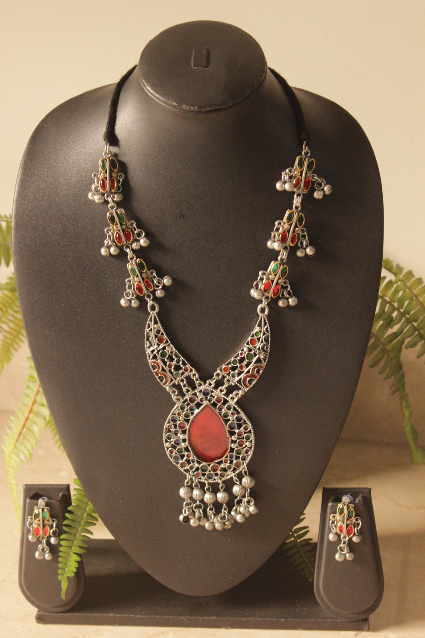 Red and Green Enamel Painted Oxidised Finish Adjustable Length Necklace Set