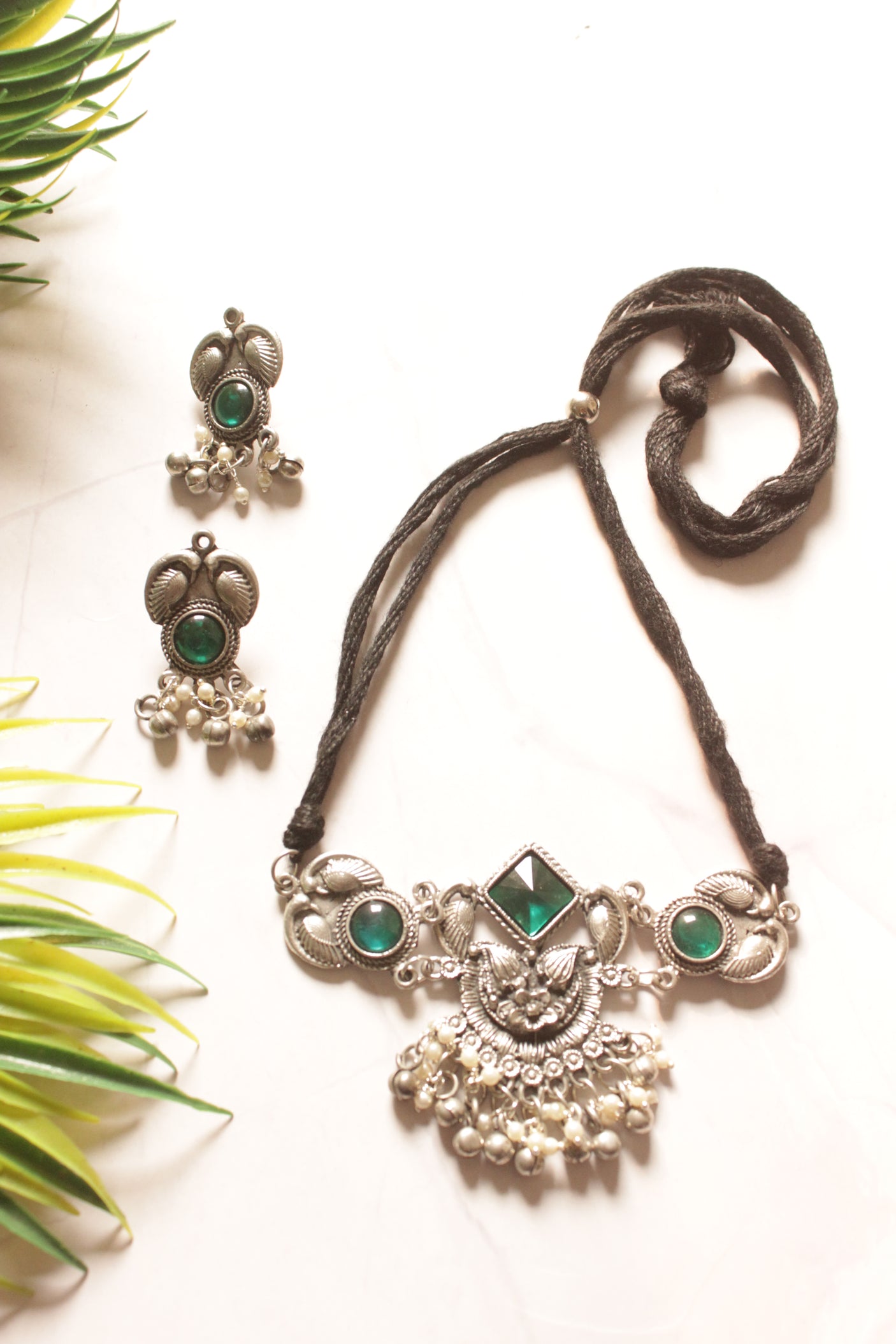 Green Center Stone Oxidised Finish Adjustable Length Choker Necklace Set