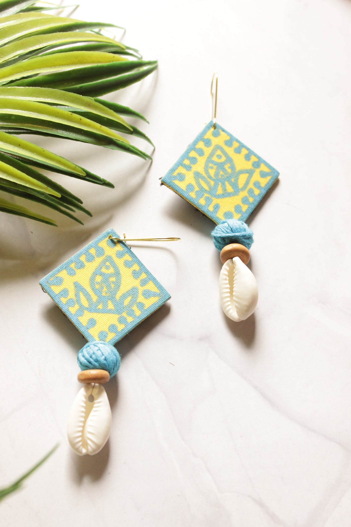 Cotton Block Printed Fabric and Cowri Shells Handmade Necklace Set