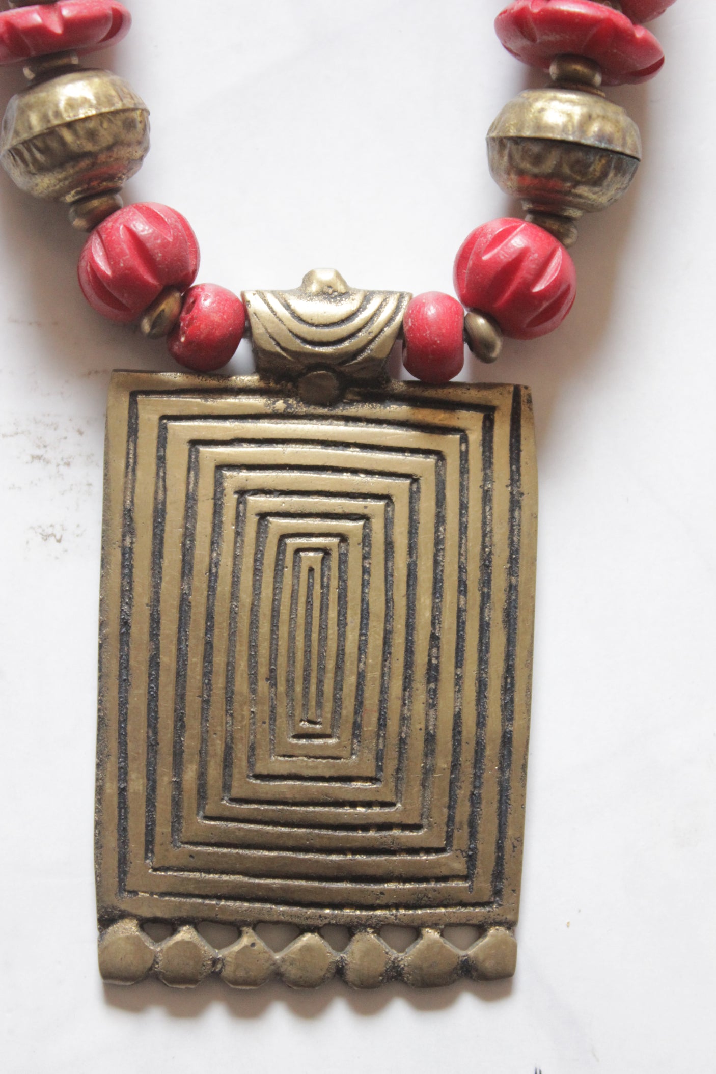 Matt Gold Finish Metal Pendant and Acrylic Beads Necklace