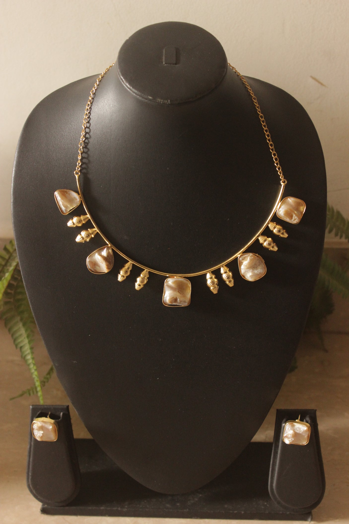 Baroque Pearls Matt Gold Finish Adjustable Length Choker Necklace