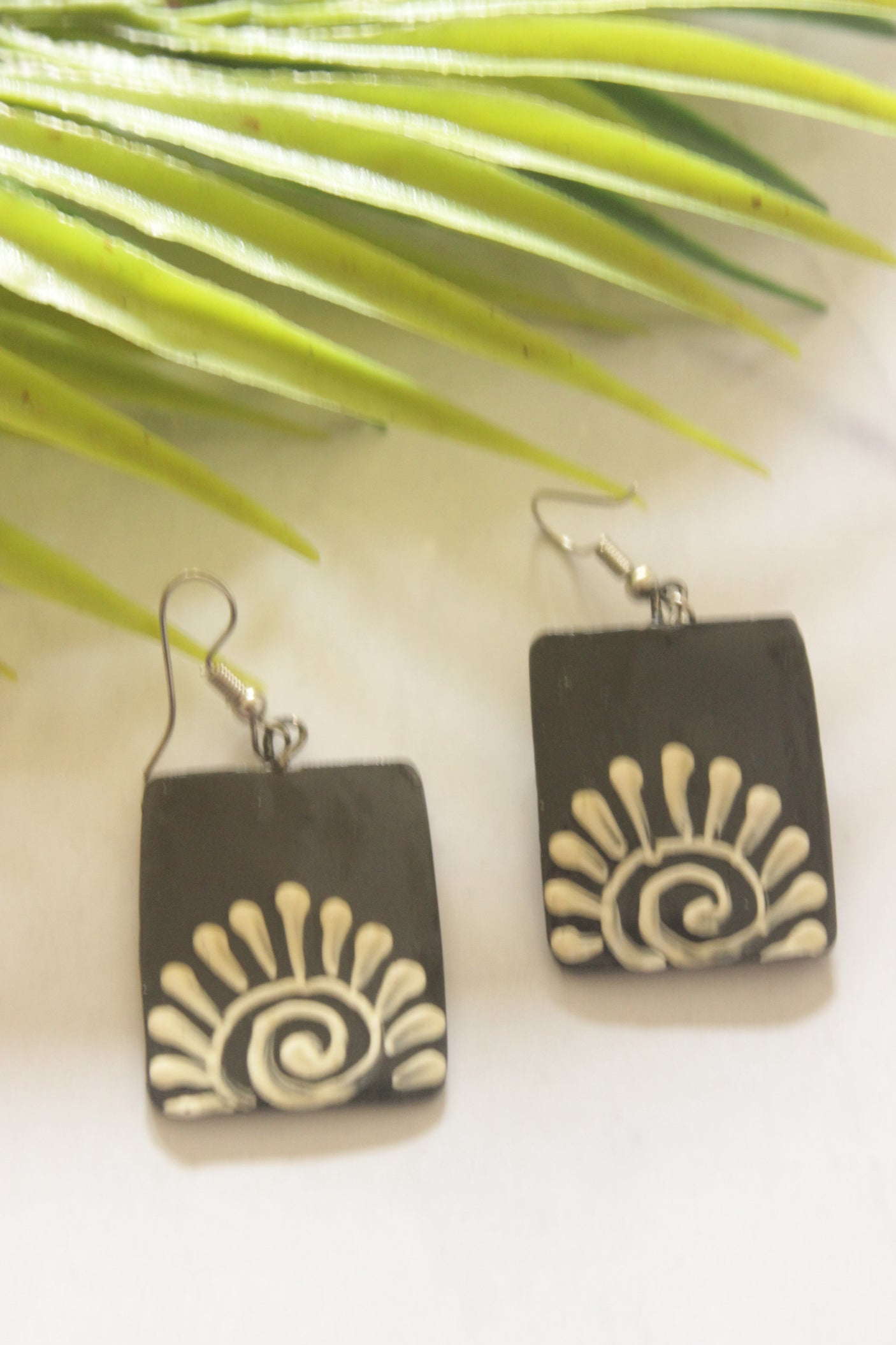 Black Hand Painted Warli Art Thread Closure Ceramic Necklace Set