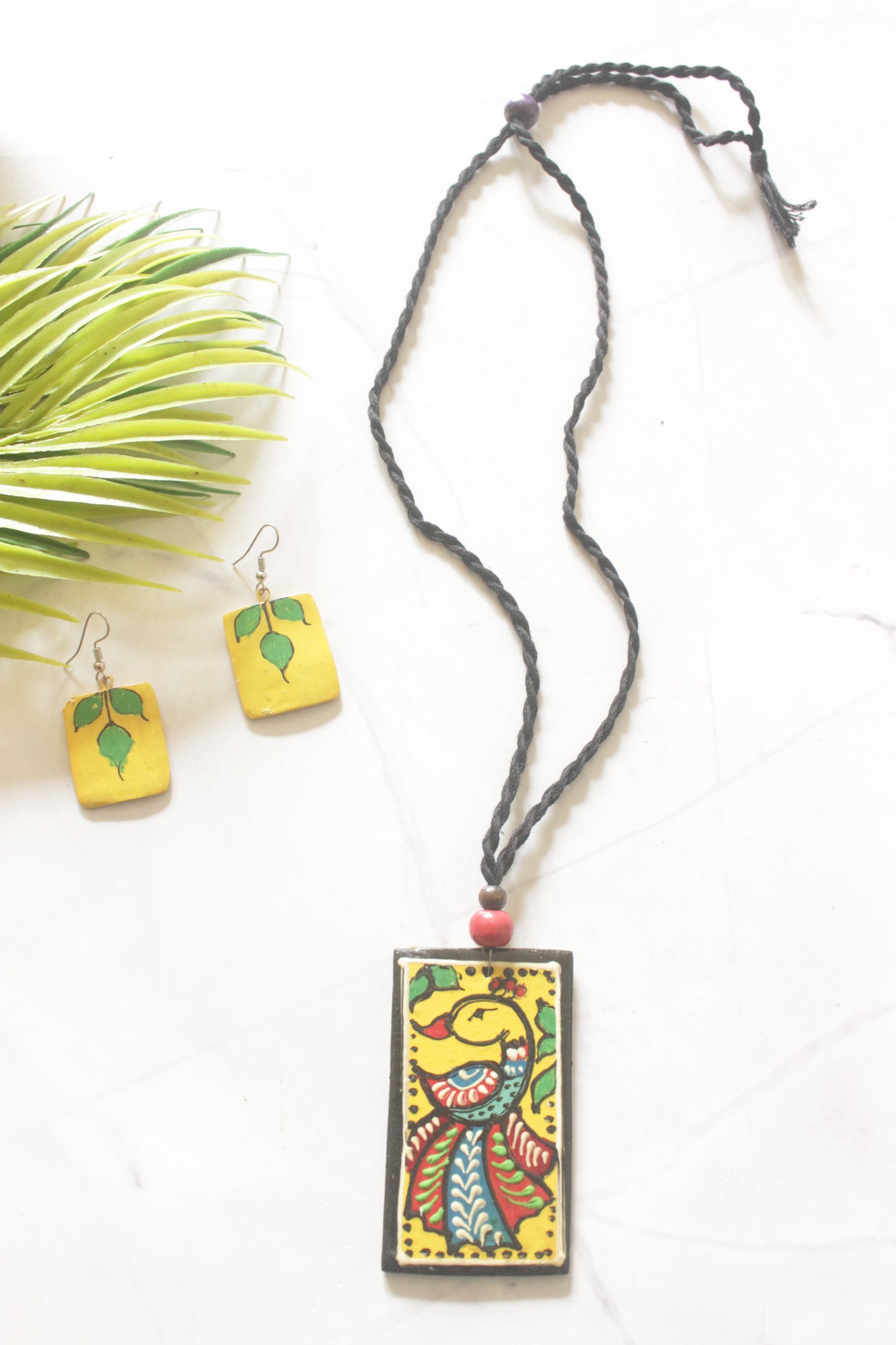 Yellow & Multi-Color Hand-Painted Fish Ceramic Necklace Set