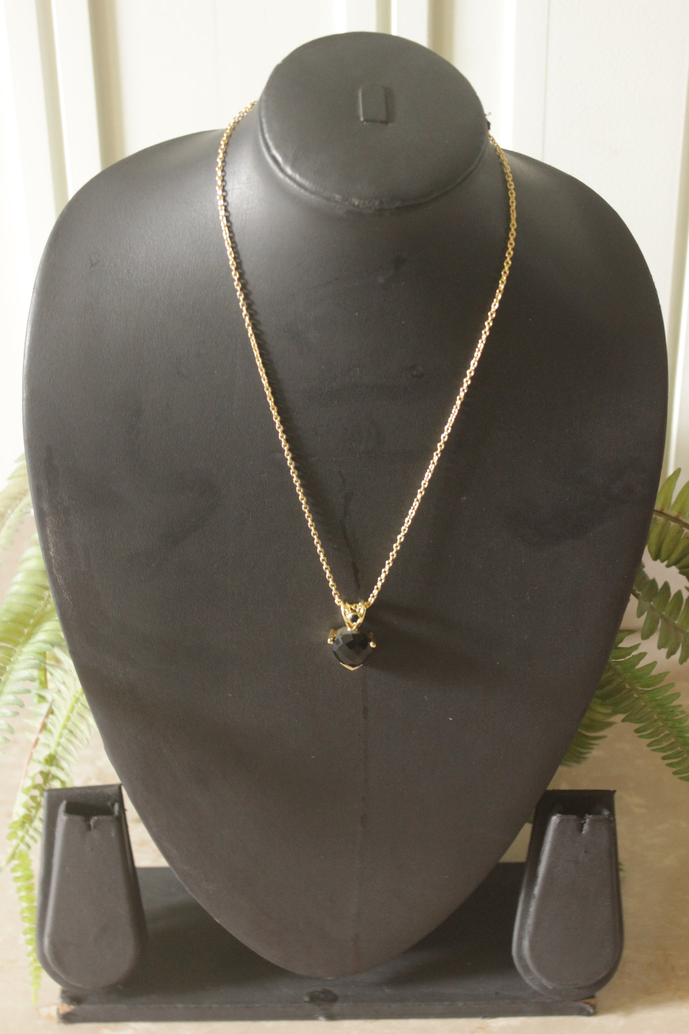 Black Onyx Teardrop Solitaire Pendant Gold Toned Chain Necklace