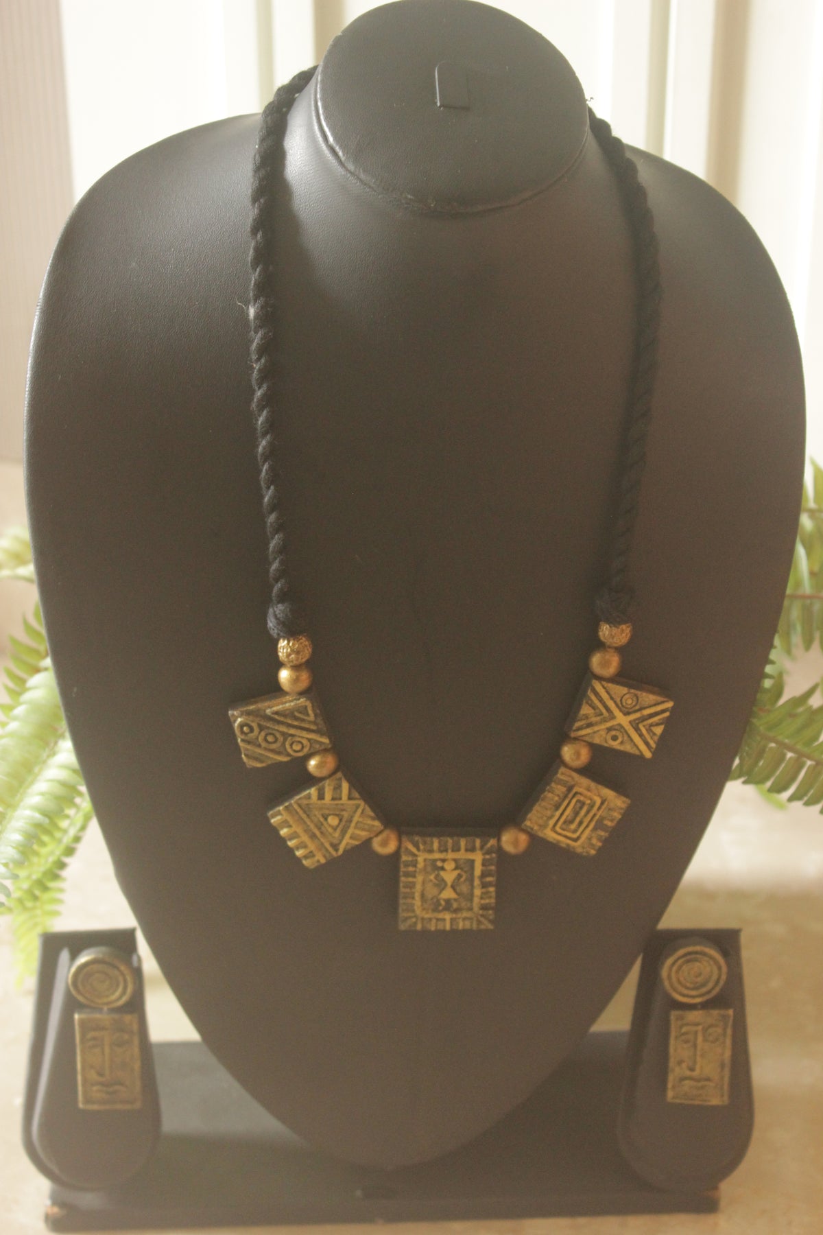 Antique Gold Warli Dancing Figures Handmade Terracotta Clay Choker Necklace Set
