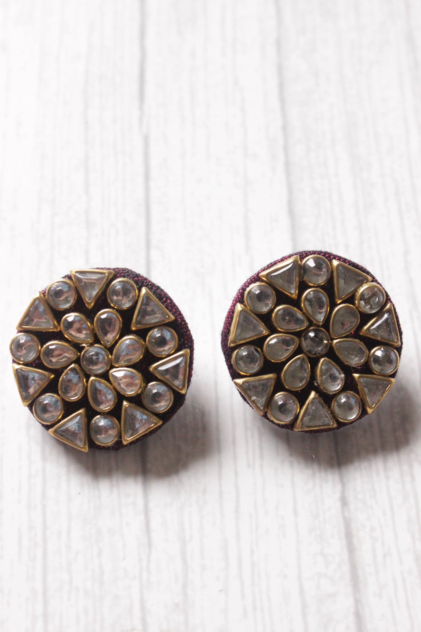 Kundan Stones Embedded Center Pendant White Beads Hand Braided Adjustable Length Choker Necklace Set