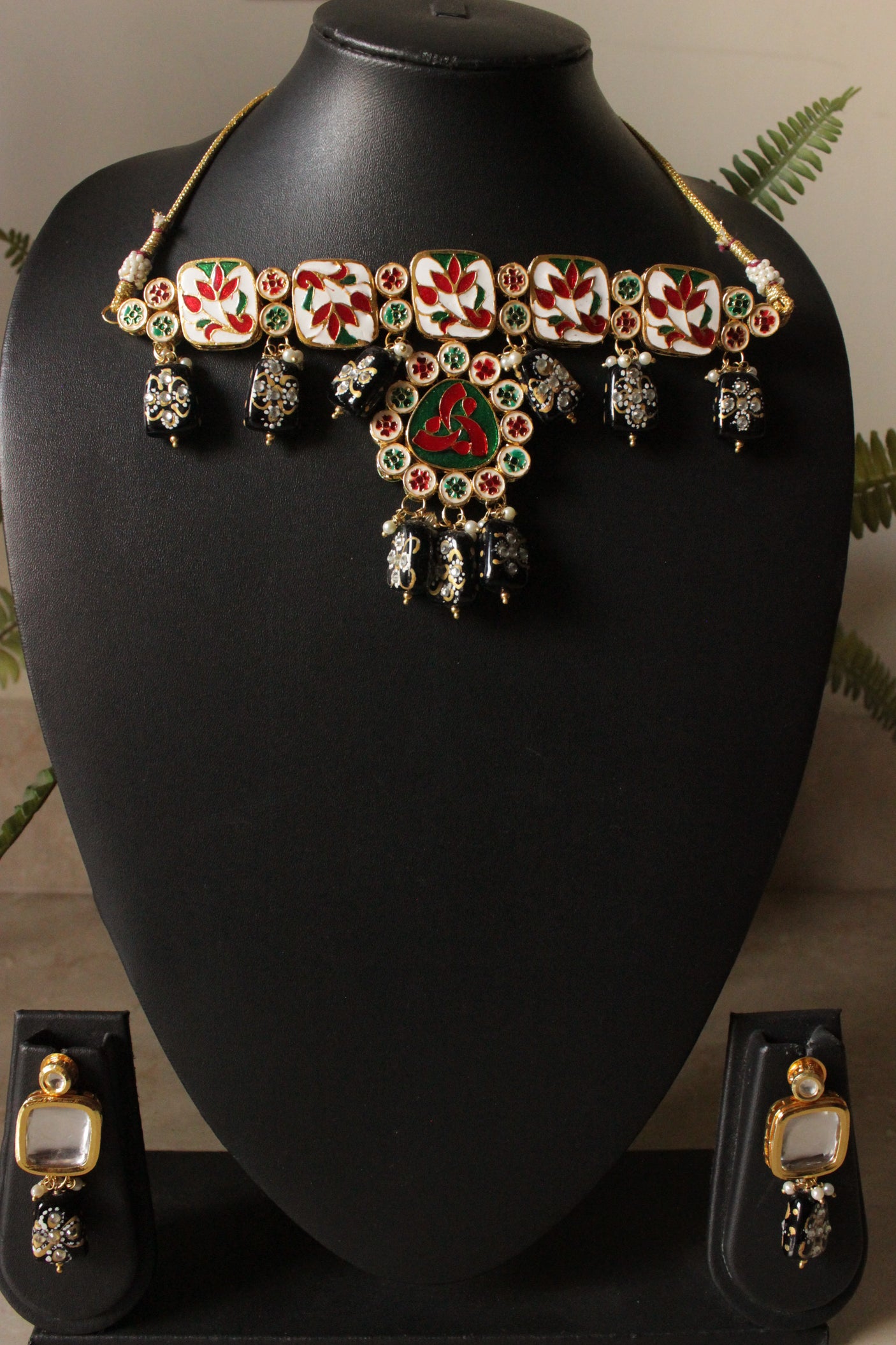 Double Sided Meenakari Work Black Glass Beads and Kundan Stones Choker Necklace Set