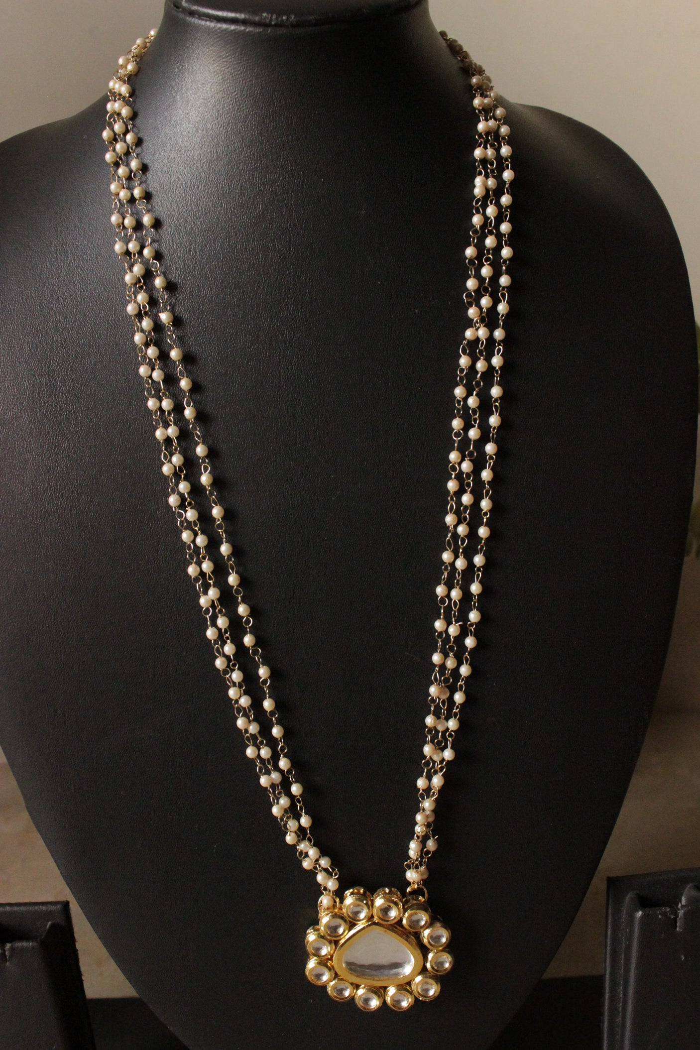 Kundan Stones Embellished Gold Toned White Beads Long Chain Necklace