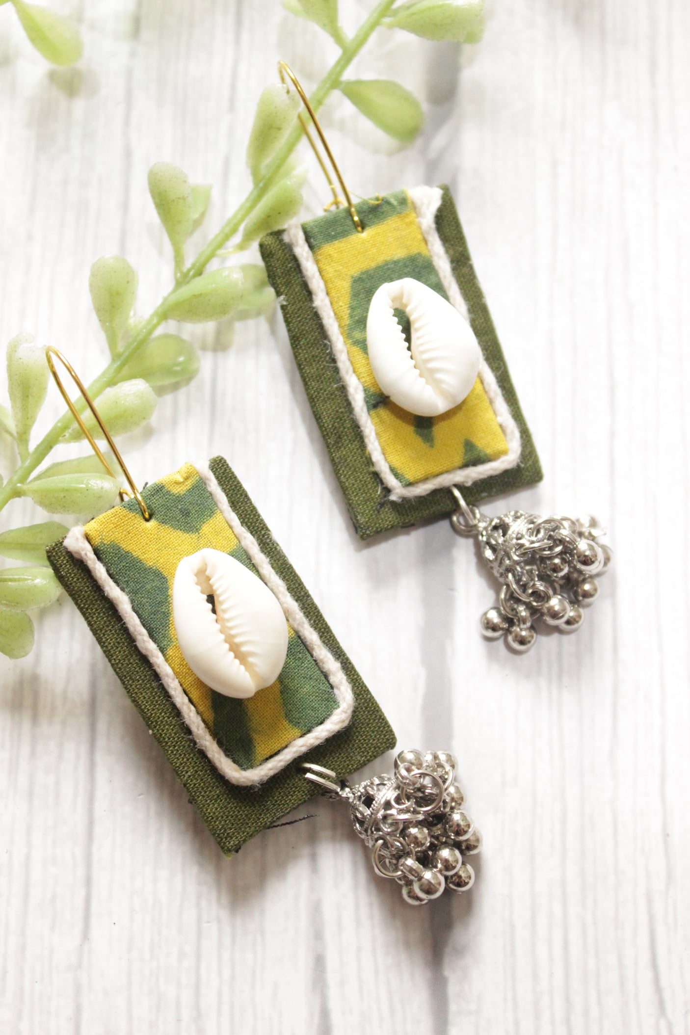 Block Printed Fabric and Shell Work Handmade Necklace Set with Adjustable Thread Closure Necklace Set