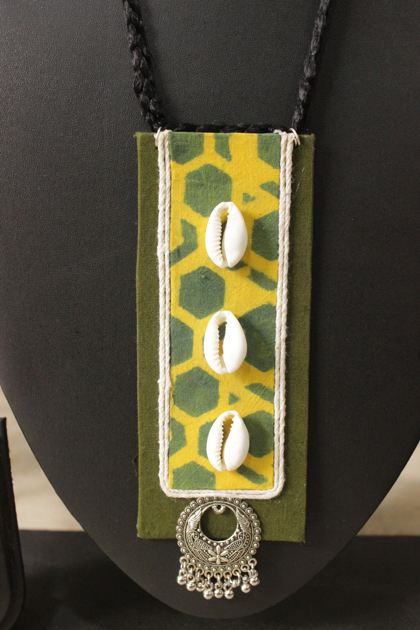 Block Printed Fabric and Shell Work Handmade Necklace Set with Adjustable Thread Closure Necklace Set