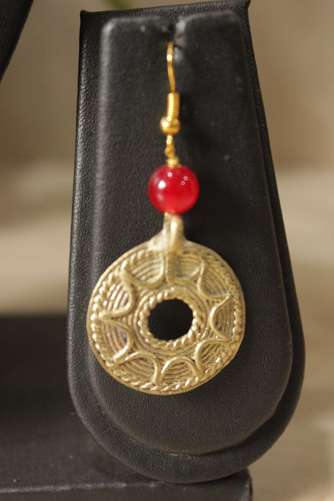 Dhokra Pendant Braided Red Necklace Set