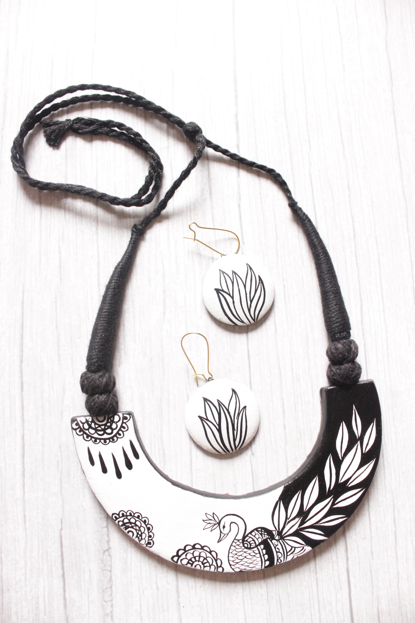 Monochrome Peacock Hand Painted Terracotta Clay Necklace Set with Adjustable Thread Closure