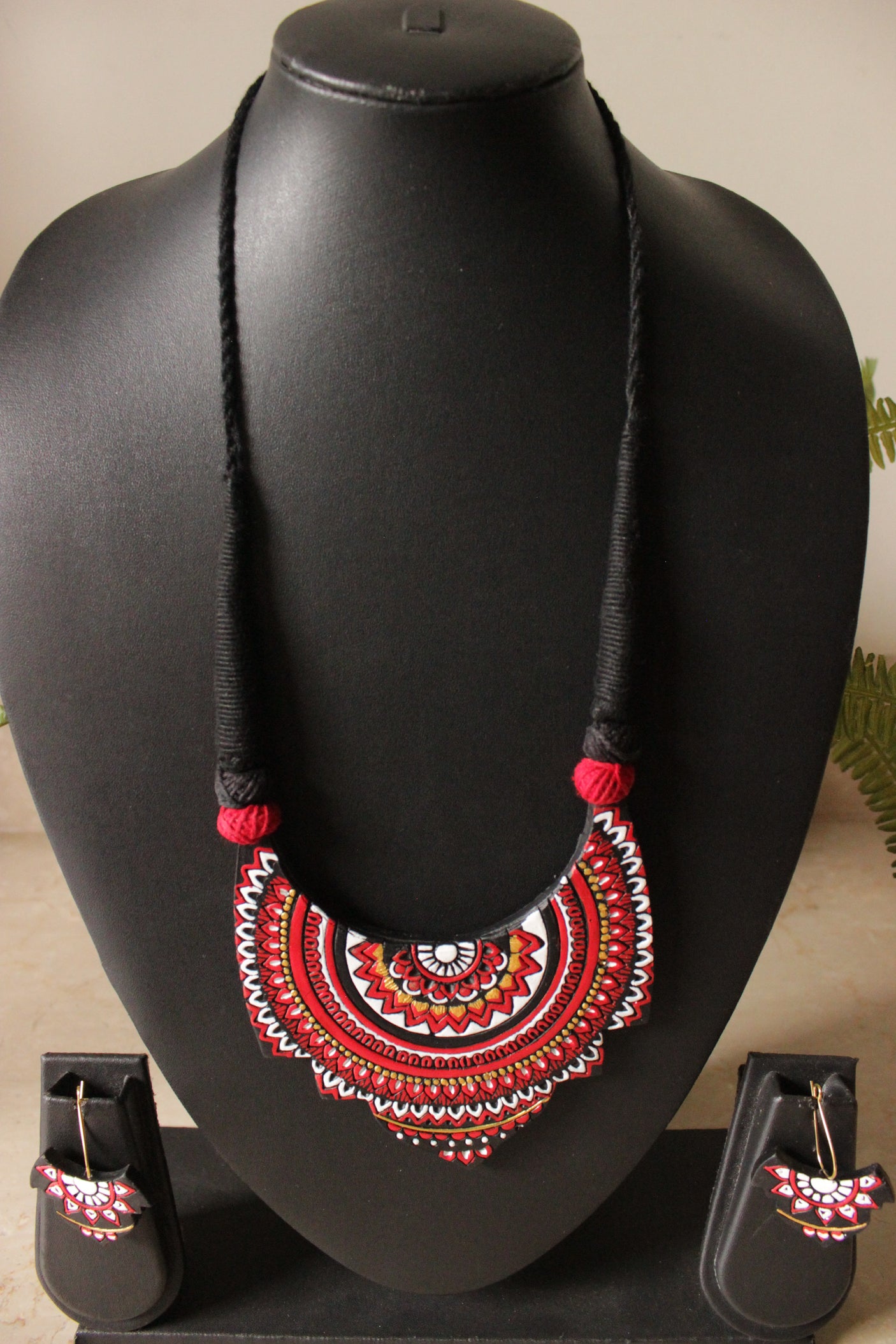 Intricately Detailed Black and Red Handcrafted Terracotta Clay Necklace Set