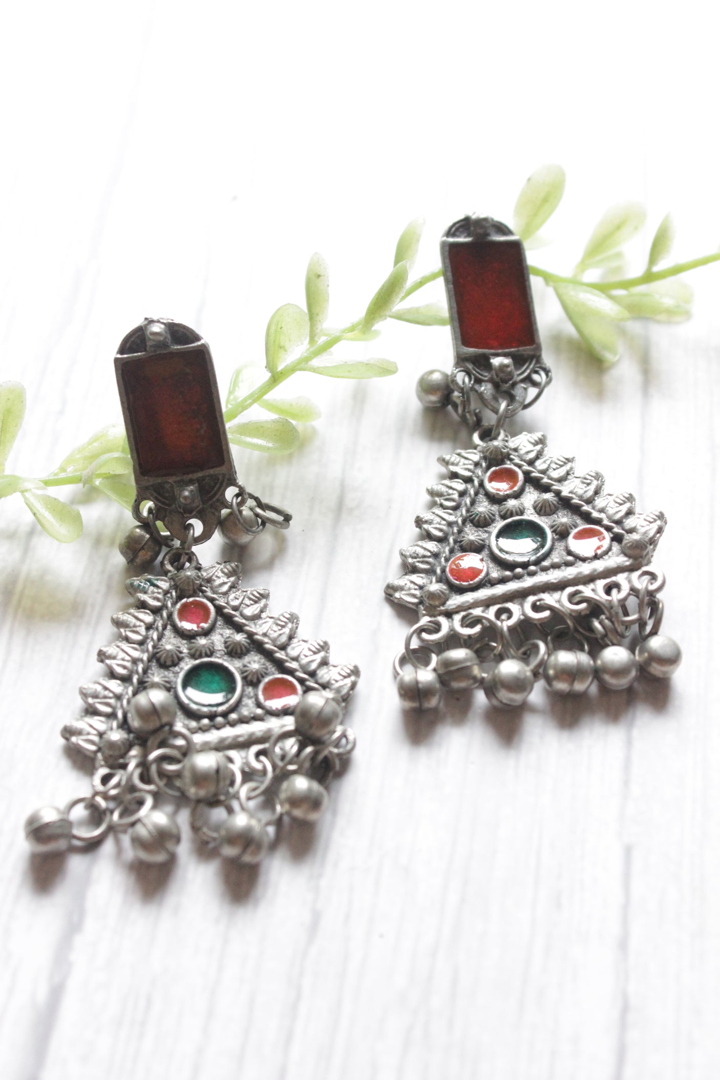 Multi-Color Enamel Painted Long Silver Finish Chain Necklace Set with Dori Closure