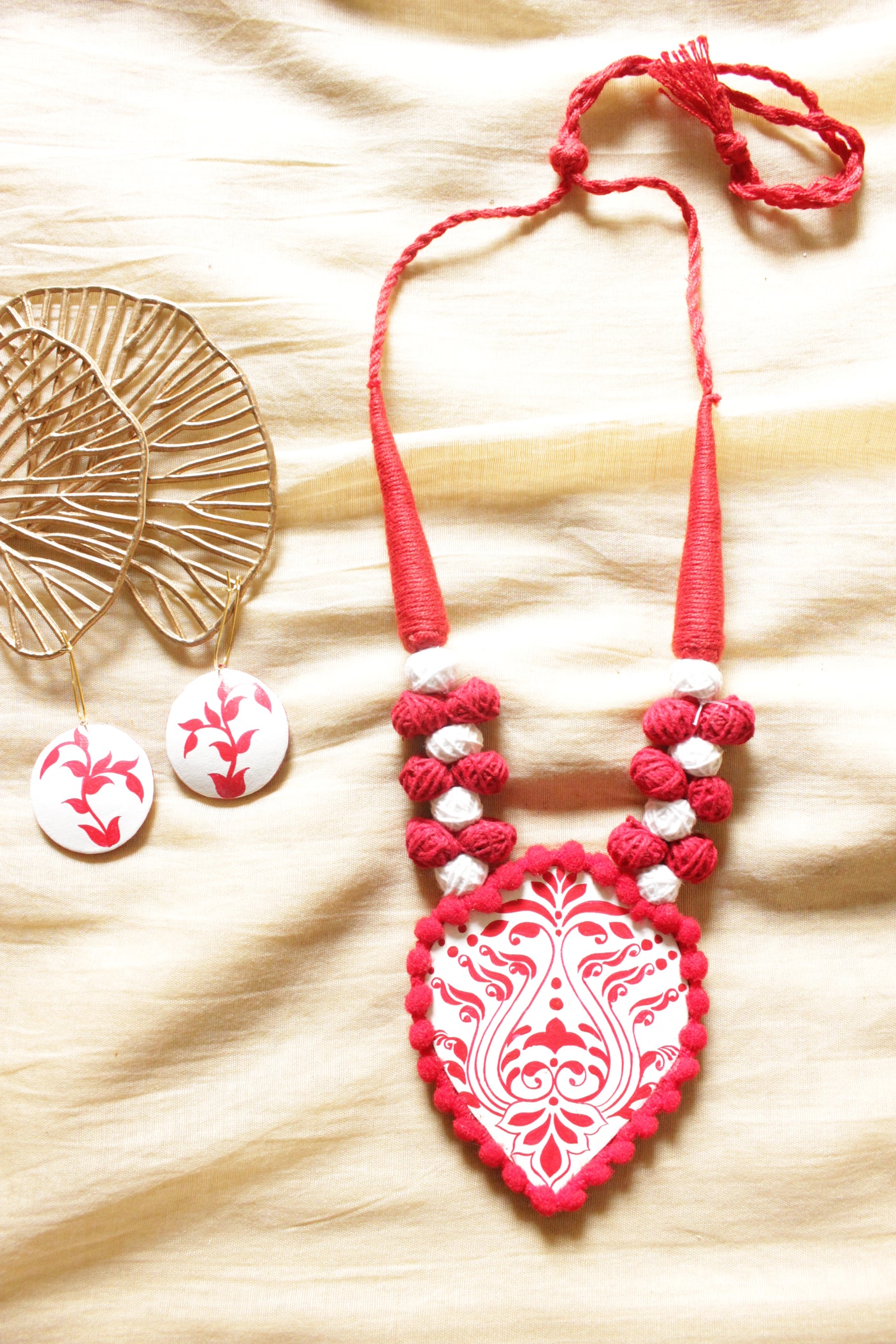 Hand Painted Flower Motifs Terracotta Clay Pendant and Handcrafted Fabric Beads Necklace Set
