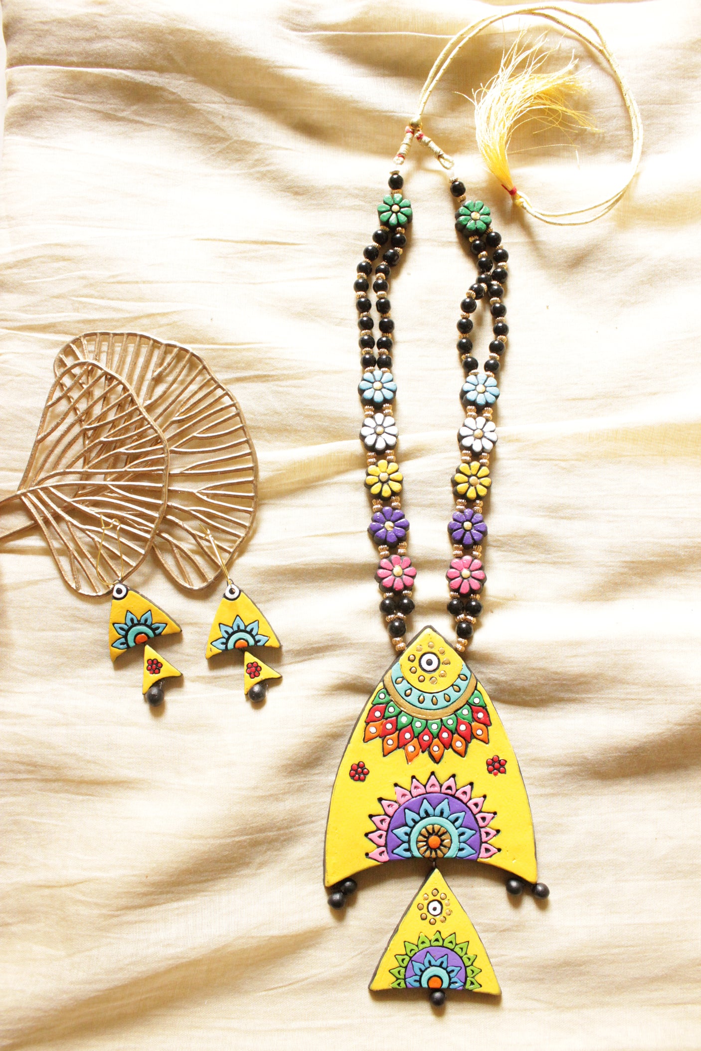 Fish Shaped Hand Painted Multi-Color Handcrafted Teracotta Clay Necklace Set