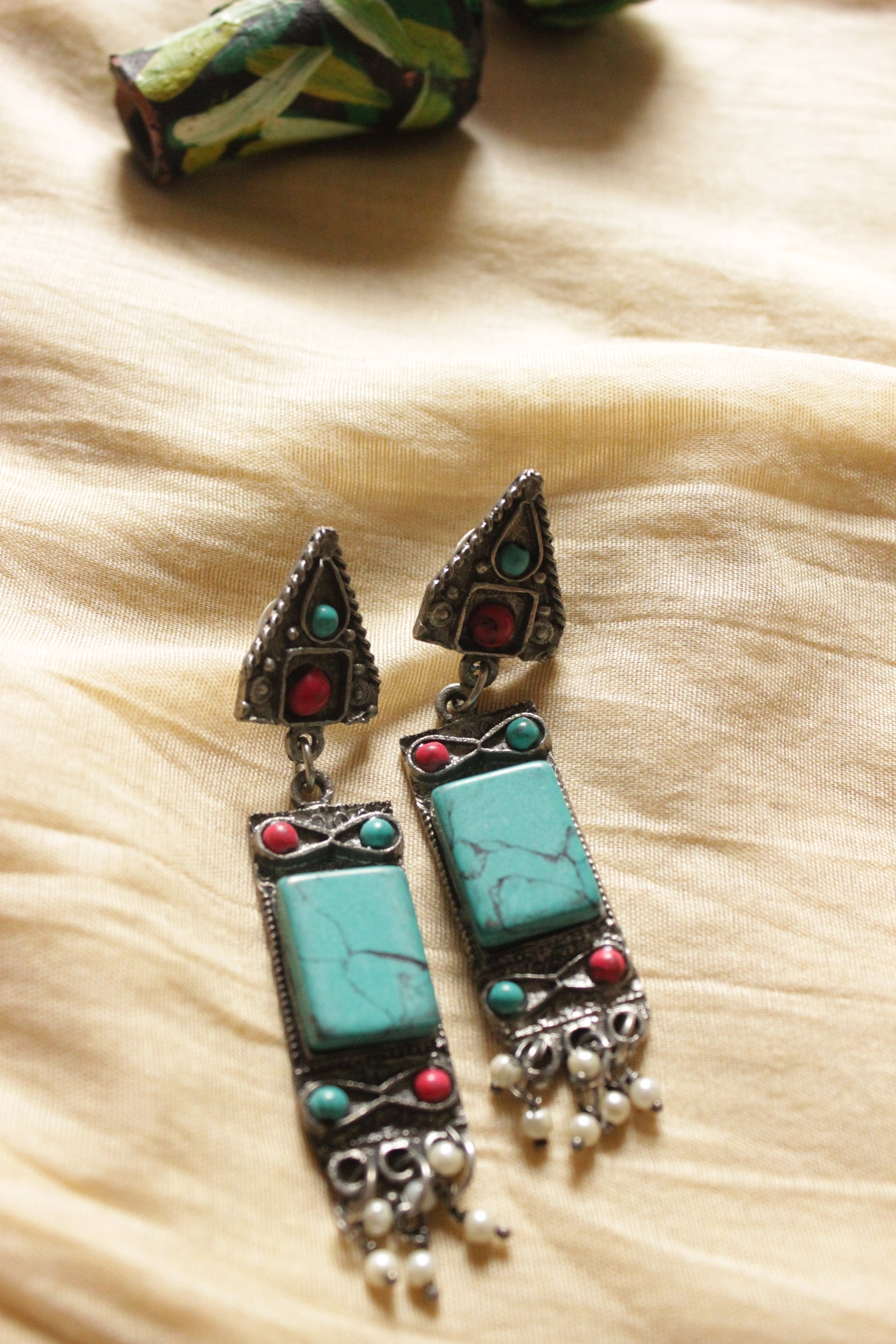 Elaborate Turquoise Natural Stones Embedded Tibetan Necklace Set