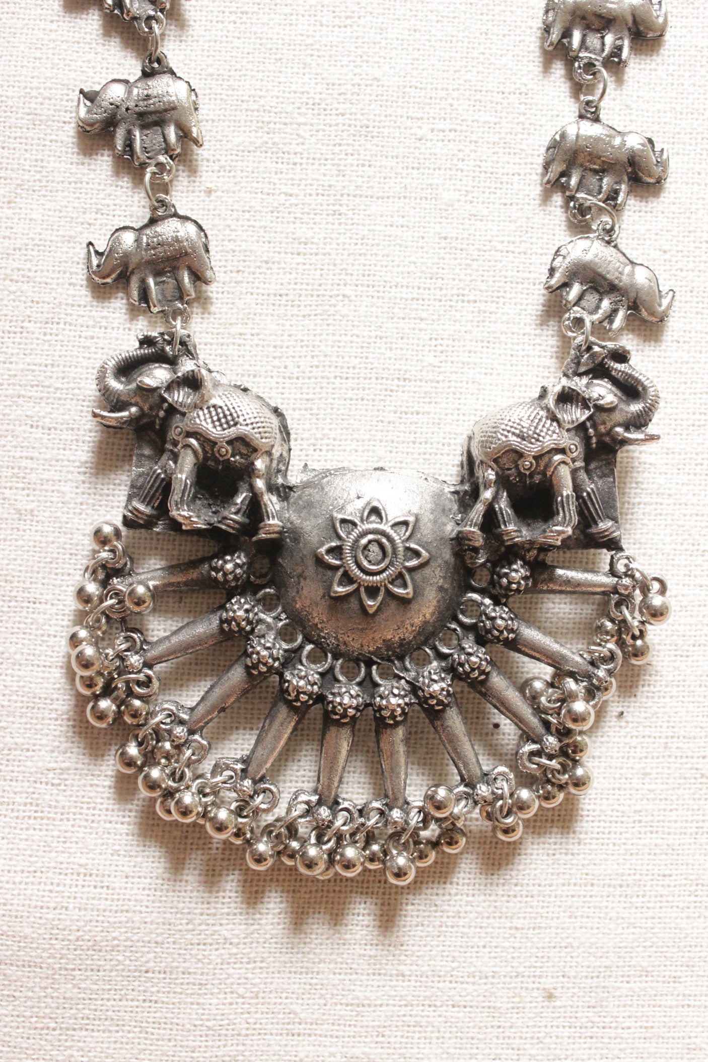 Elephant Motifs Oxidised Silver Finish Adjustable Thread Closure Necklace Set