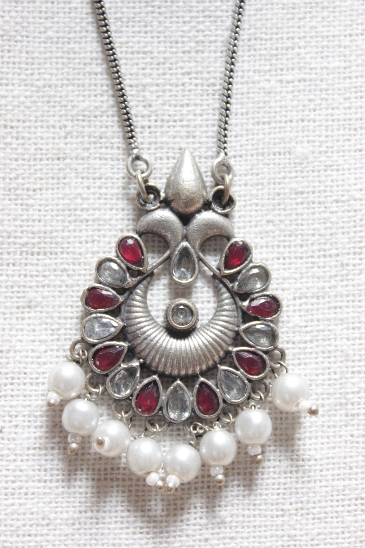 Delicate Tear Drop Premium Oxidised Finish Glass Stones Embedded Chain Necklace