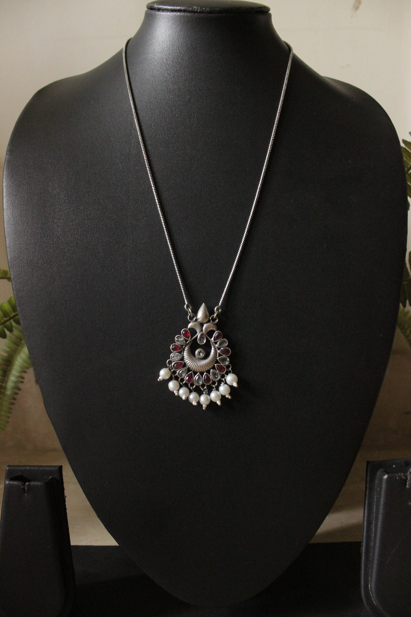 Delicate Tear Drop Premium Oxidised Finish Glass Stones Embedded Chain Necklace